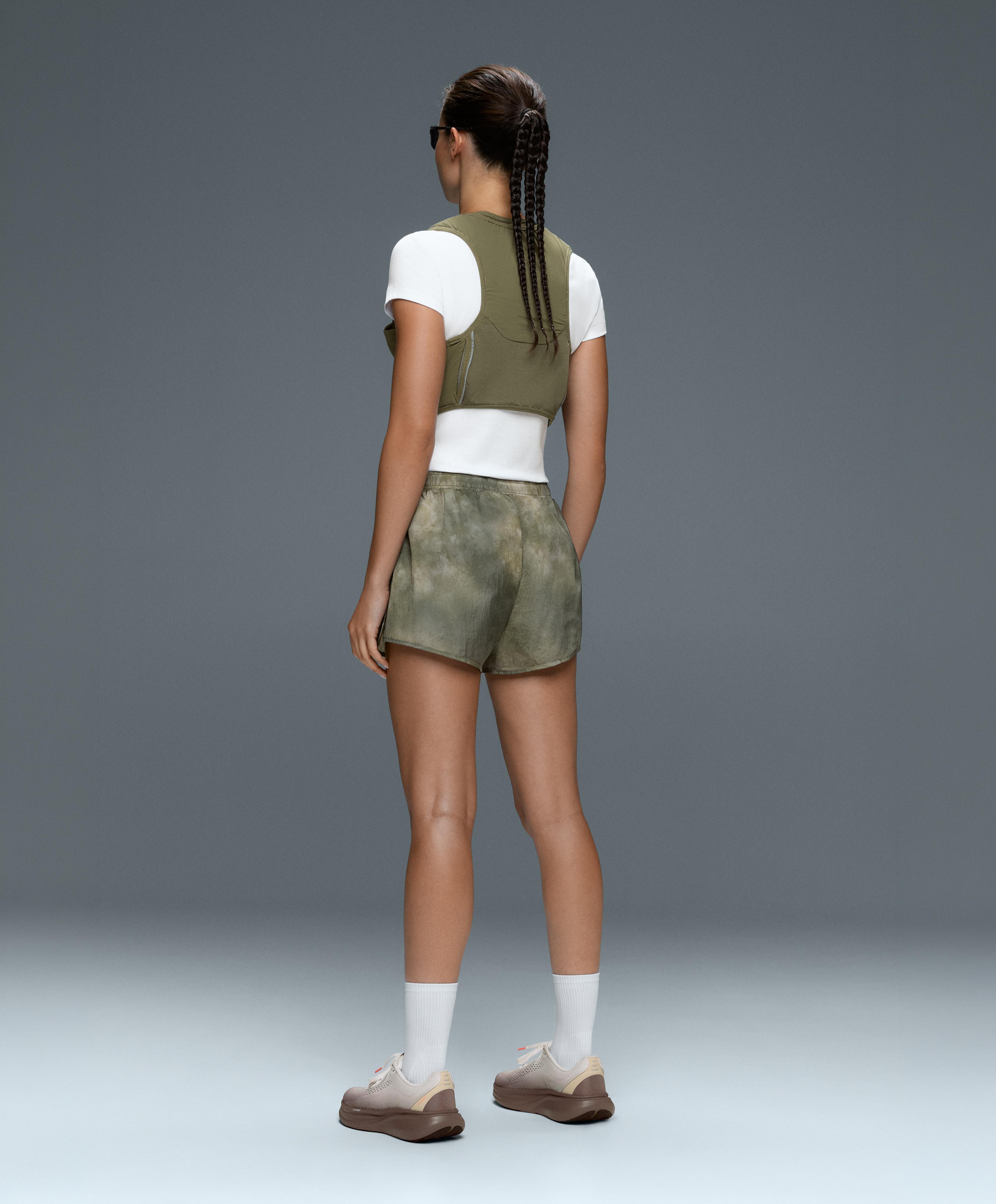 Printed mid rise 2-in-1 technical shorts — KHAKI