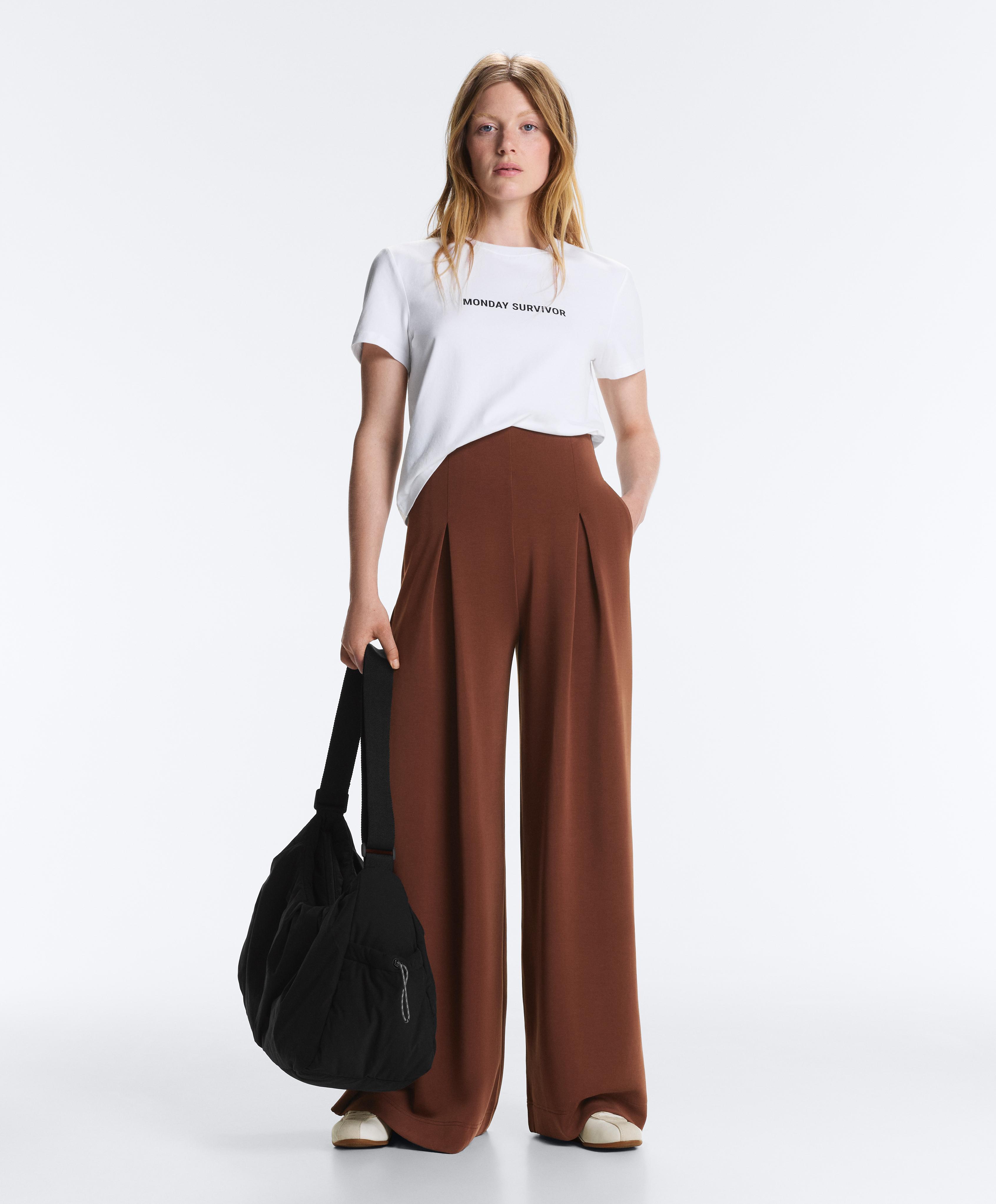 Lange Hose mit Falten und weichem Modal Lange Hose mit Falten und weichem Modal