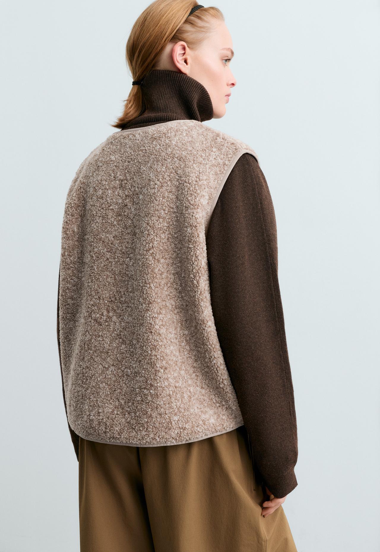 Faux-shearling gilet with zip — TAUPE