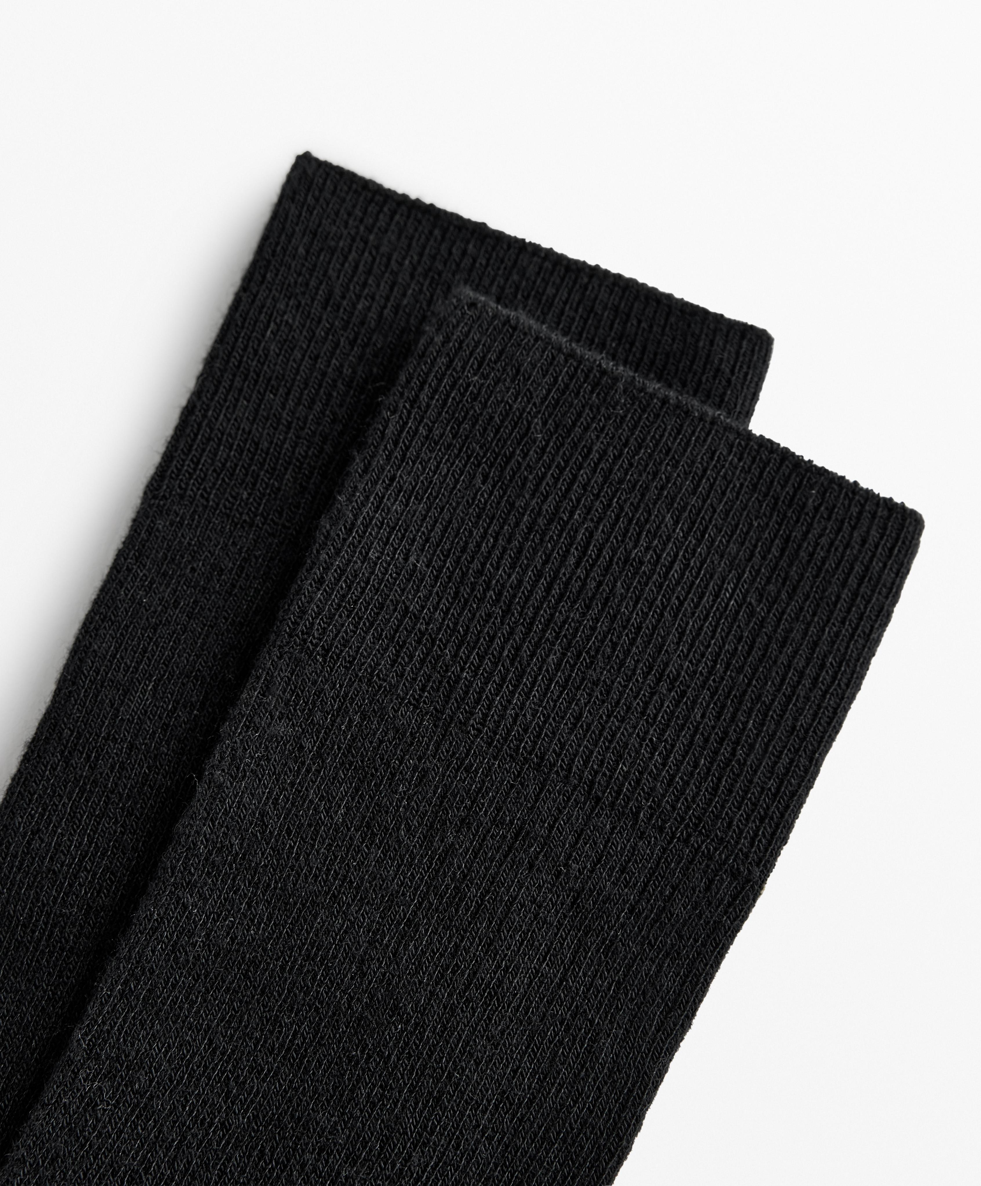 Lange Socken aus 15 % Cashmere und Modalmischung