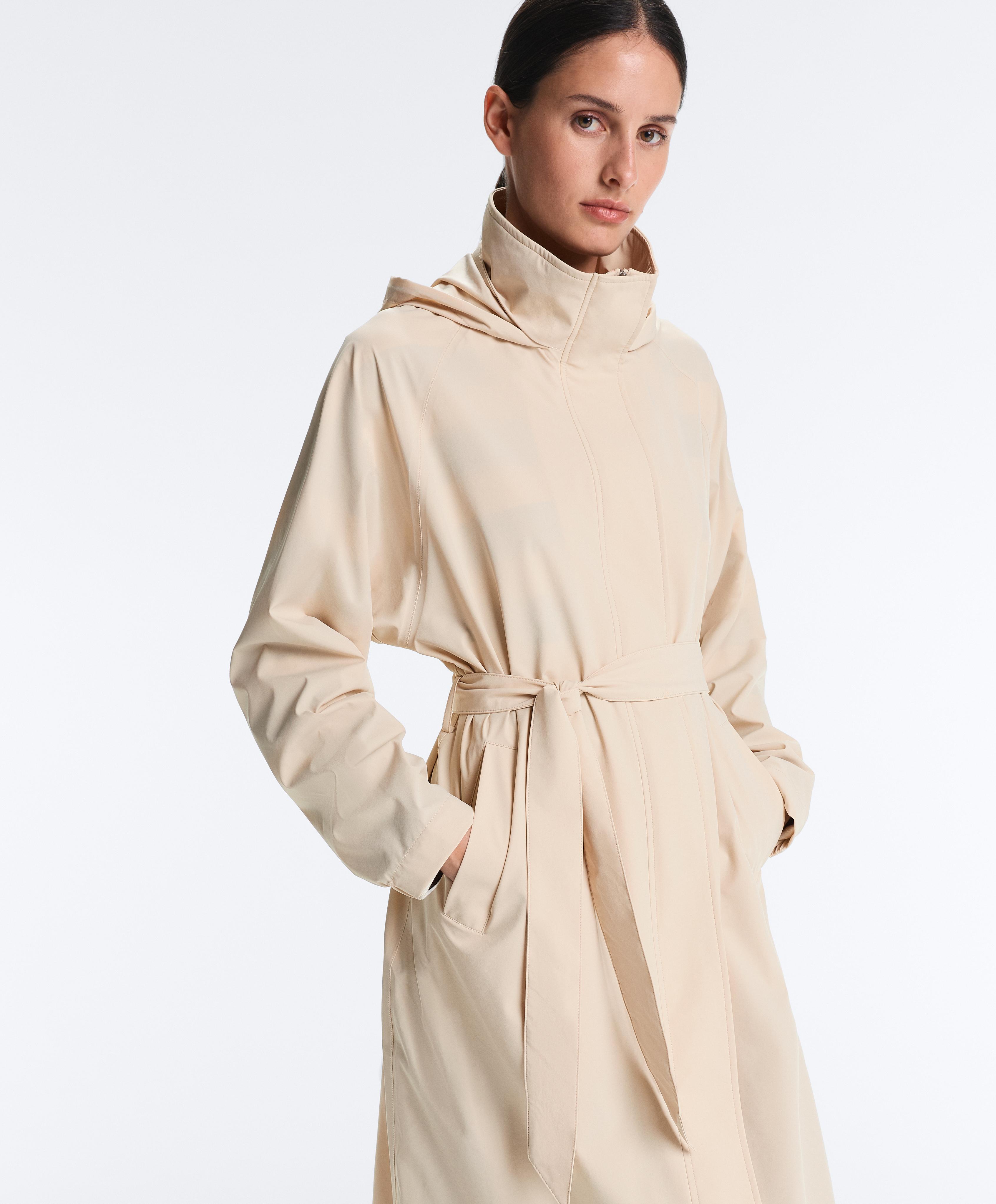 Long extra lightweight 10k waterproof jacket — PALE BEIGE