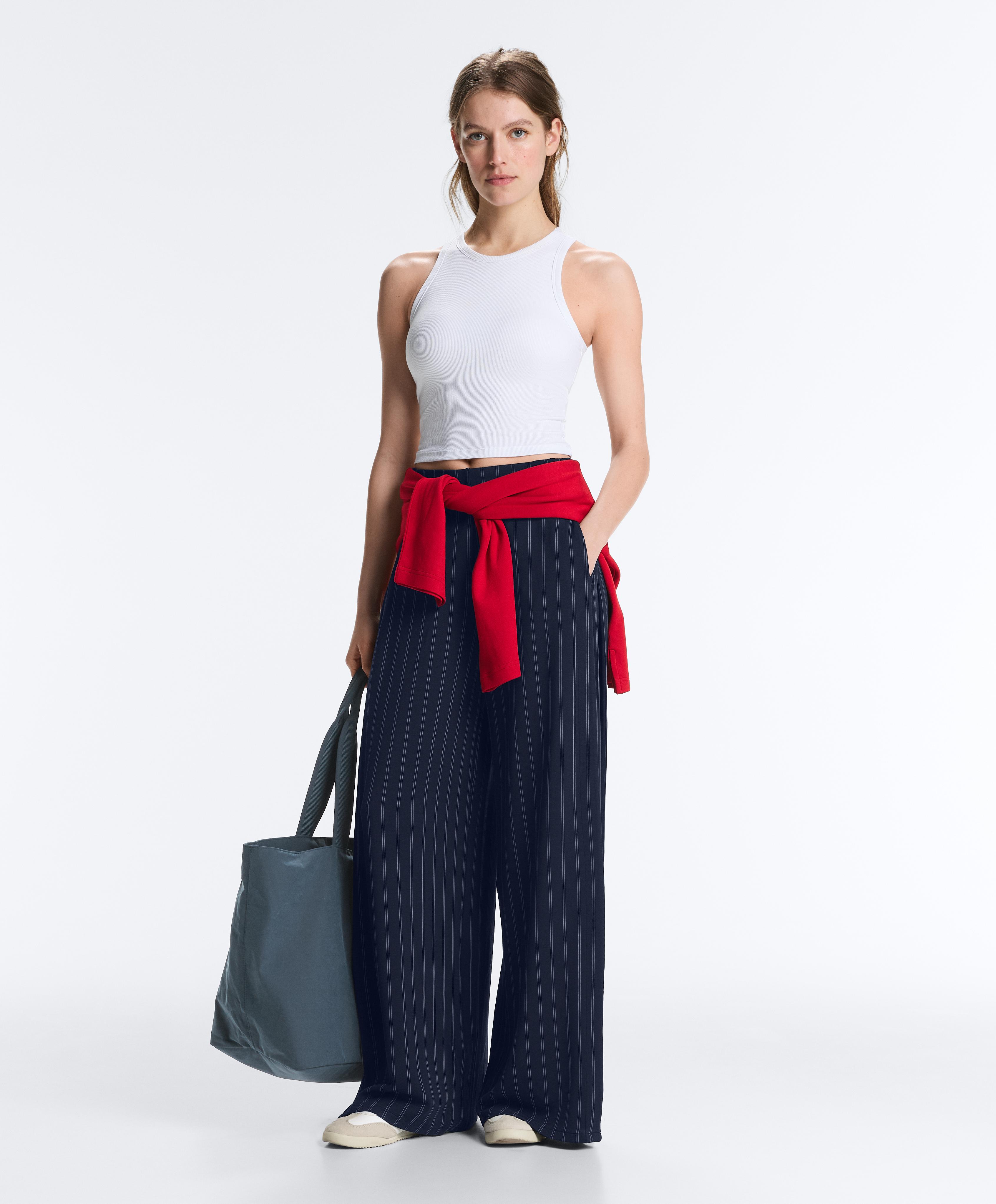 Pantalon large à pli latéral en modal au toucher doux Pantalon large à pli latéral en modal au toucher doux