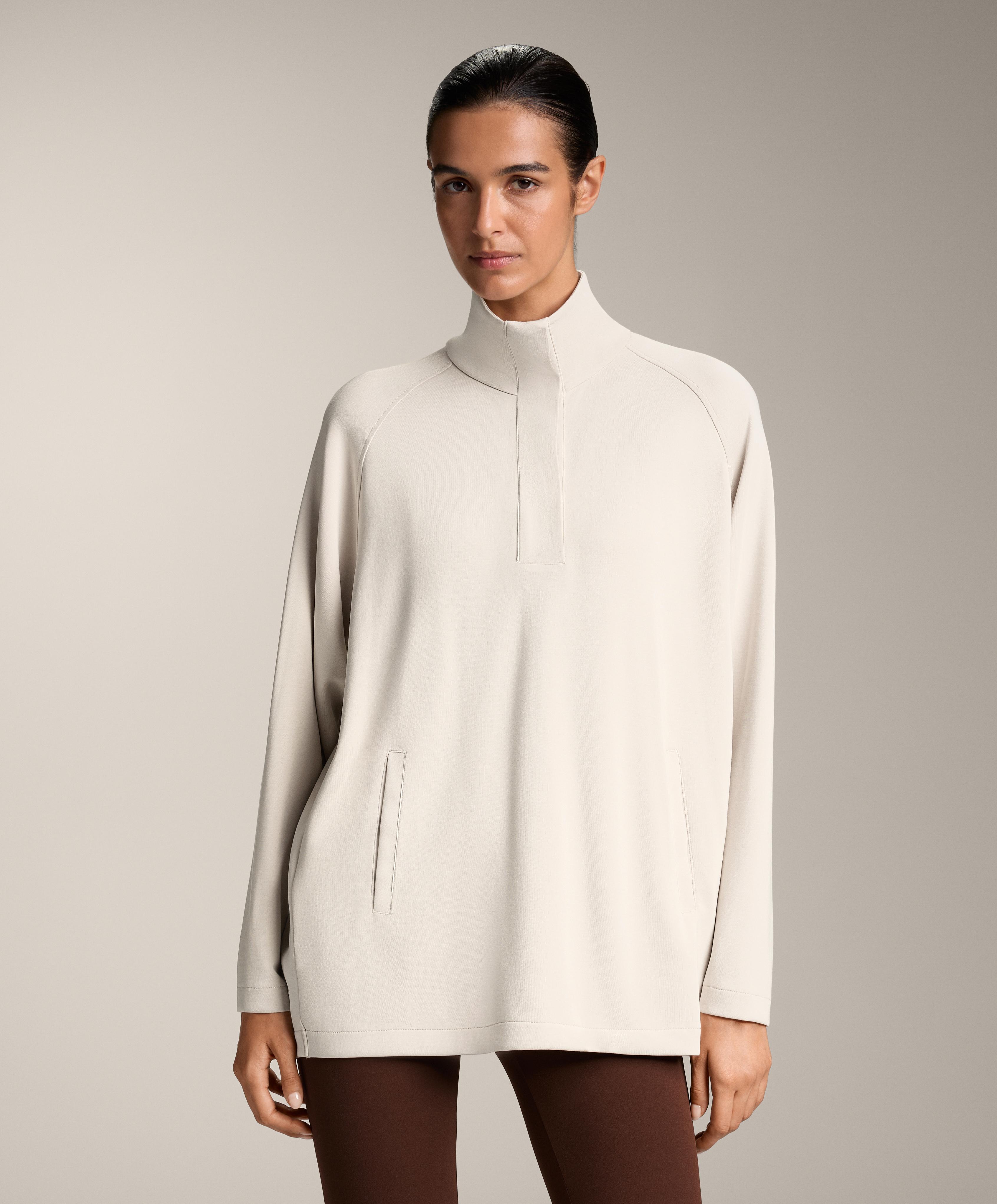 Long back pleat sweatshirt with soft-touch modal Long back pleat sweatshirt with soft-touch modal