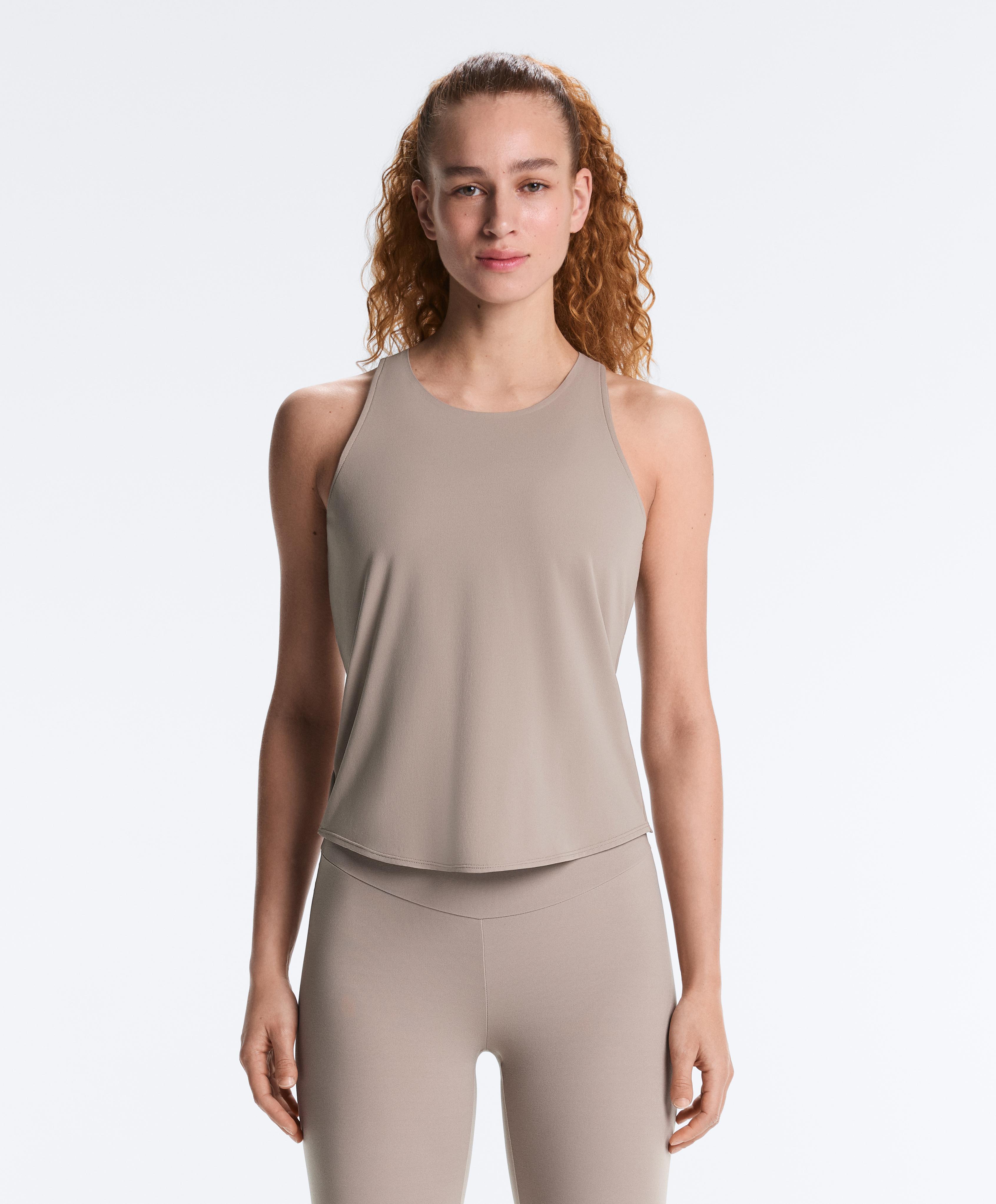 Comfortlux cross-back T-shirt — PALE TAUPE