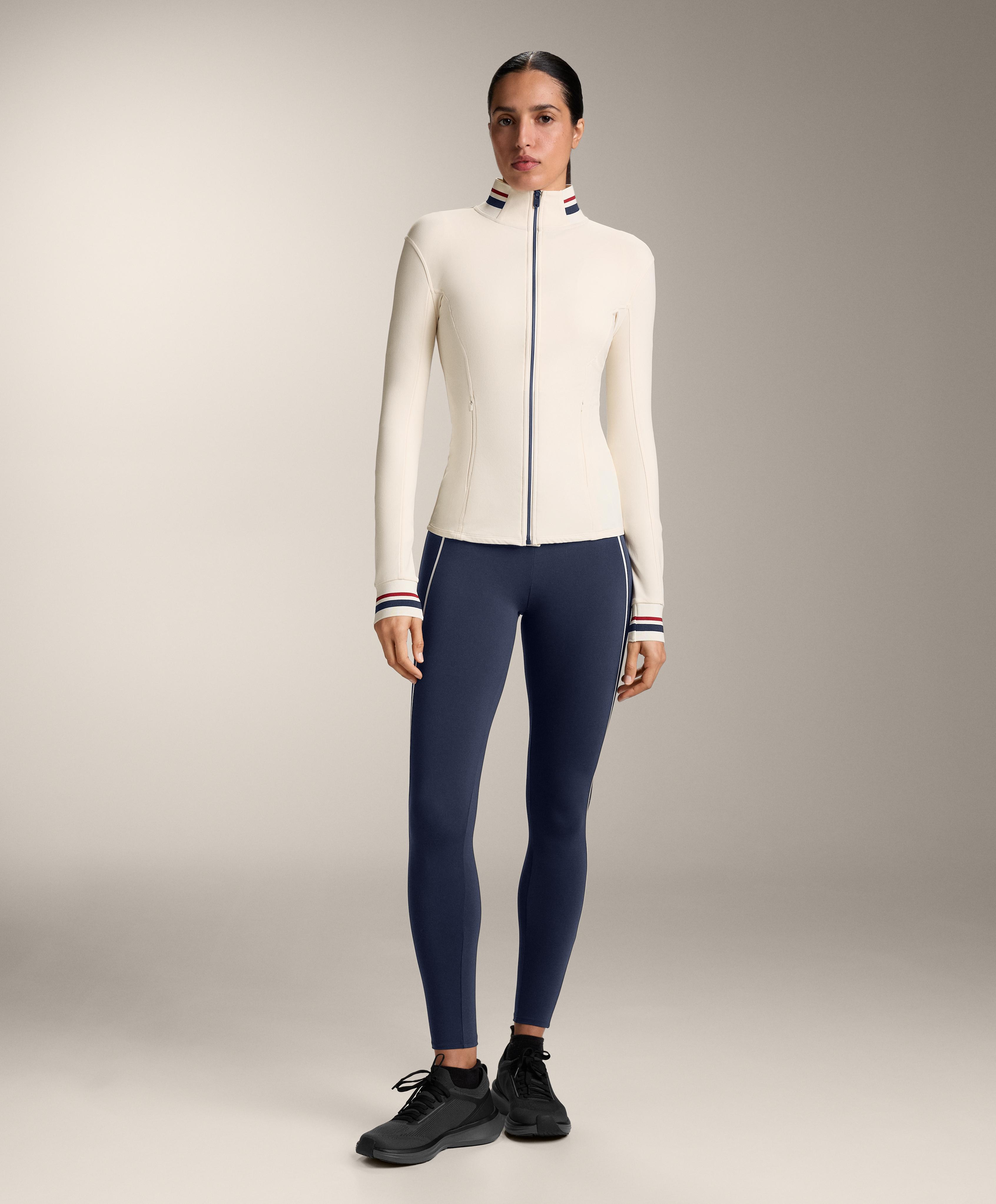 Light warm technical rubber jacket — PALE ECRU