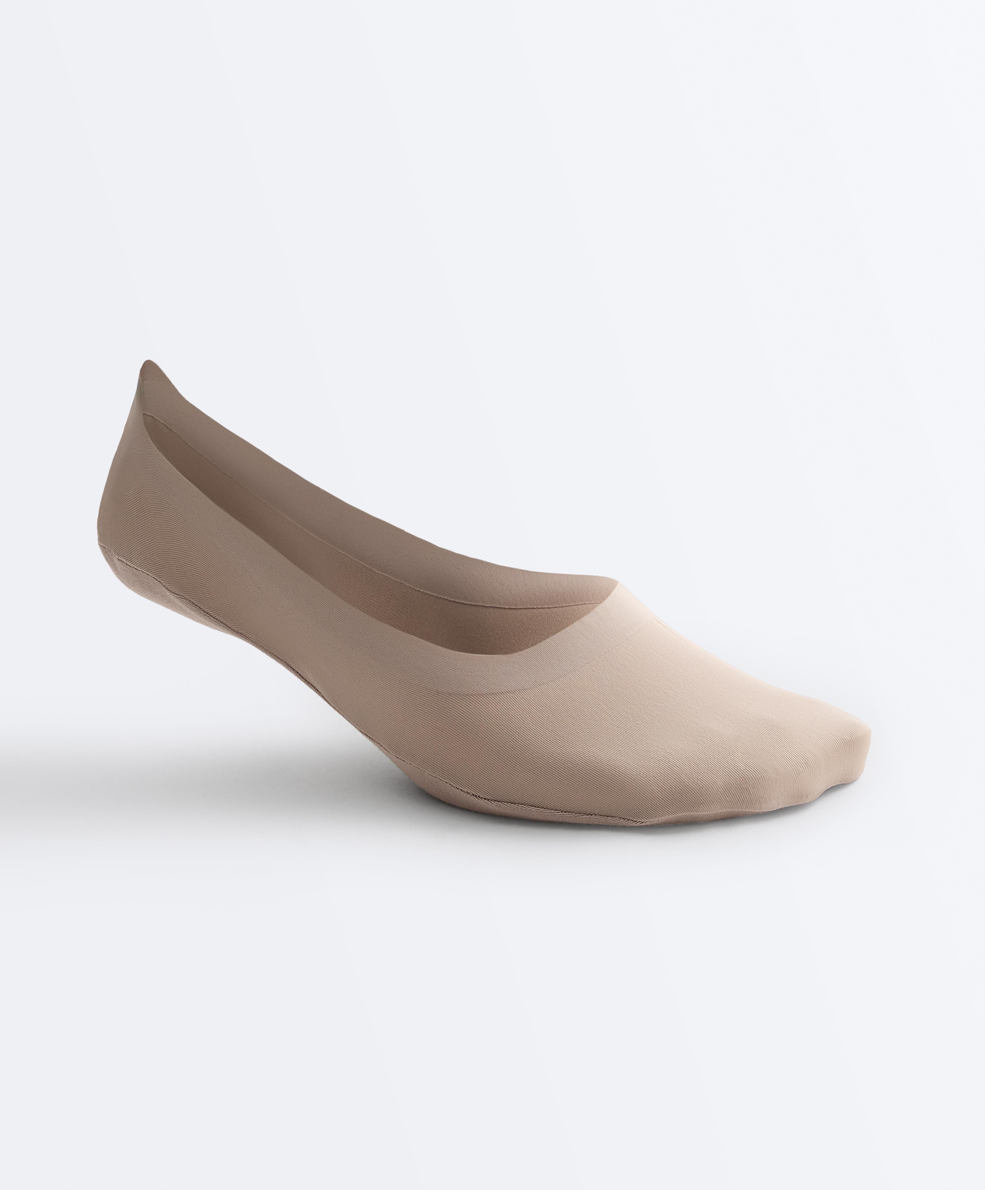 2 pairs of medium-cut invisible microfibre socks — BEIGE