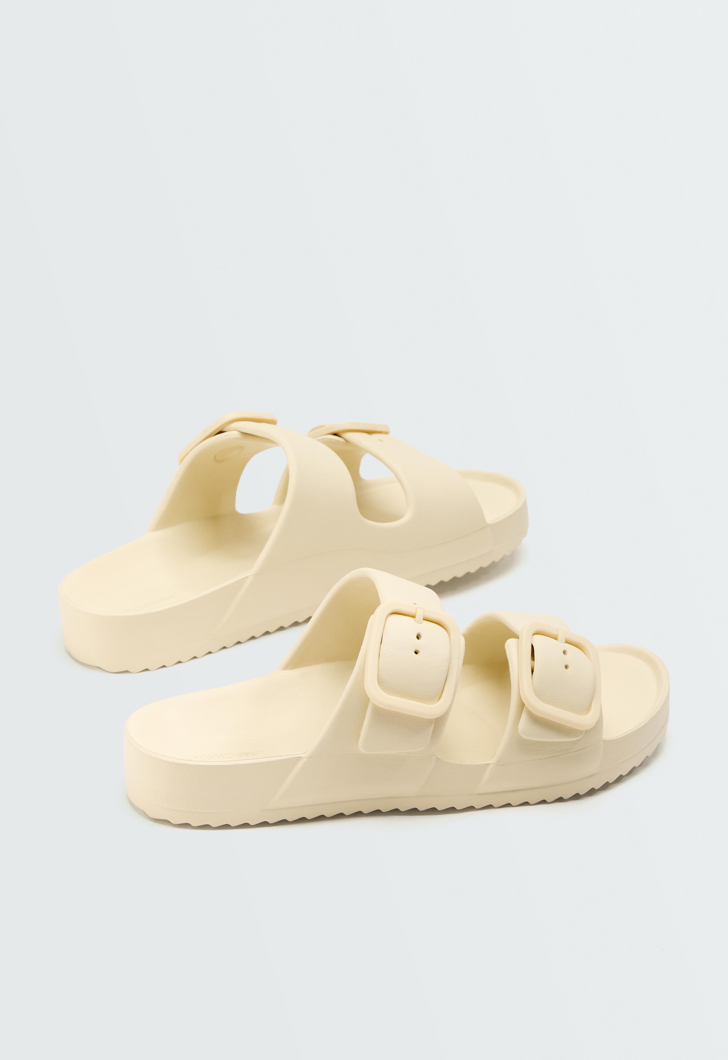 Buckle beach sandals — ECRU