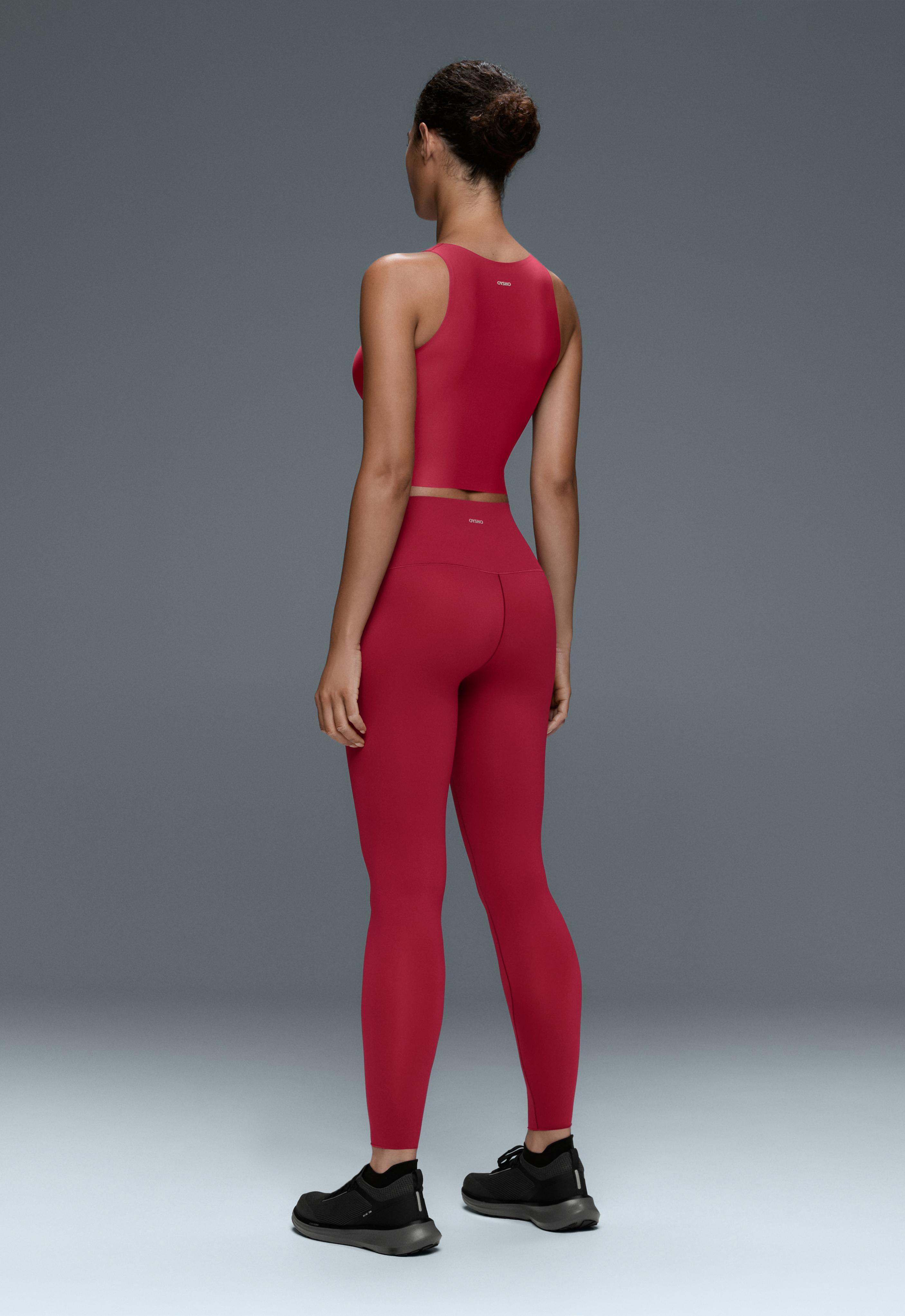Perfect Adapt High Rise Total Look in Rot