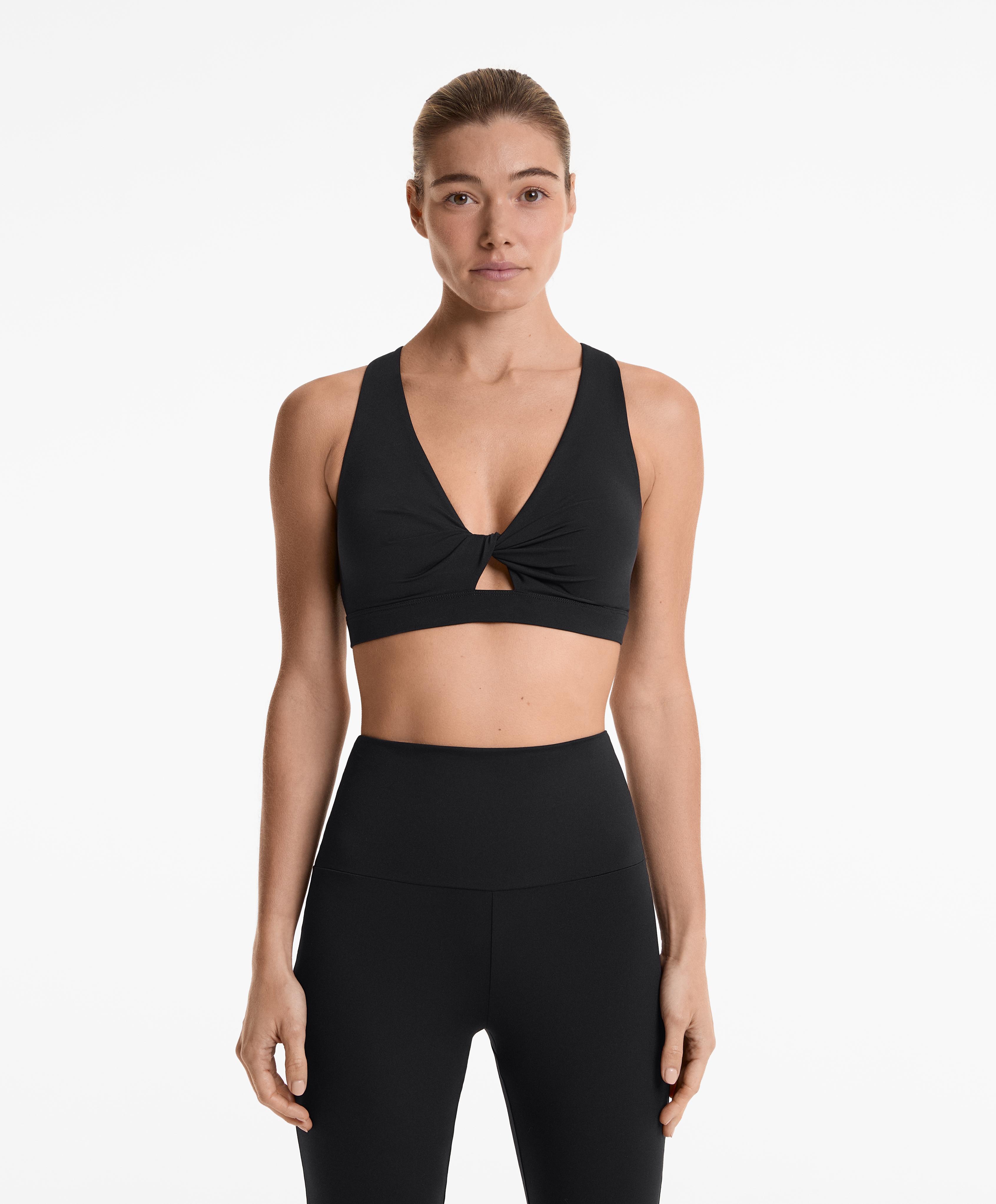 Medium support twist Comfortlux sports bra with cups