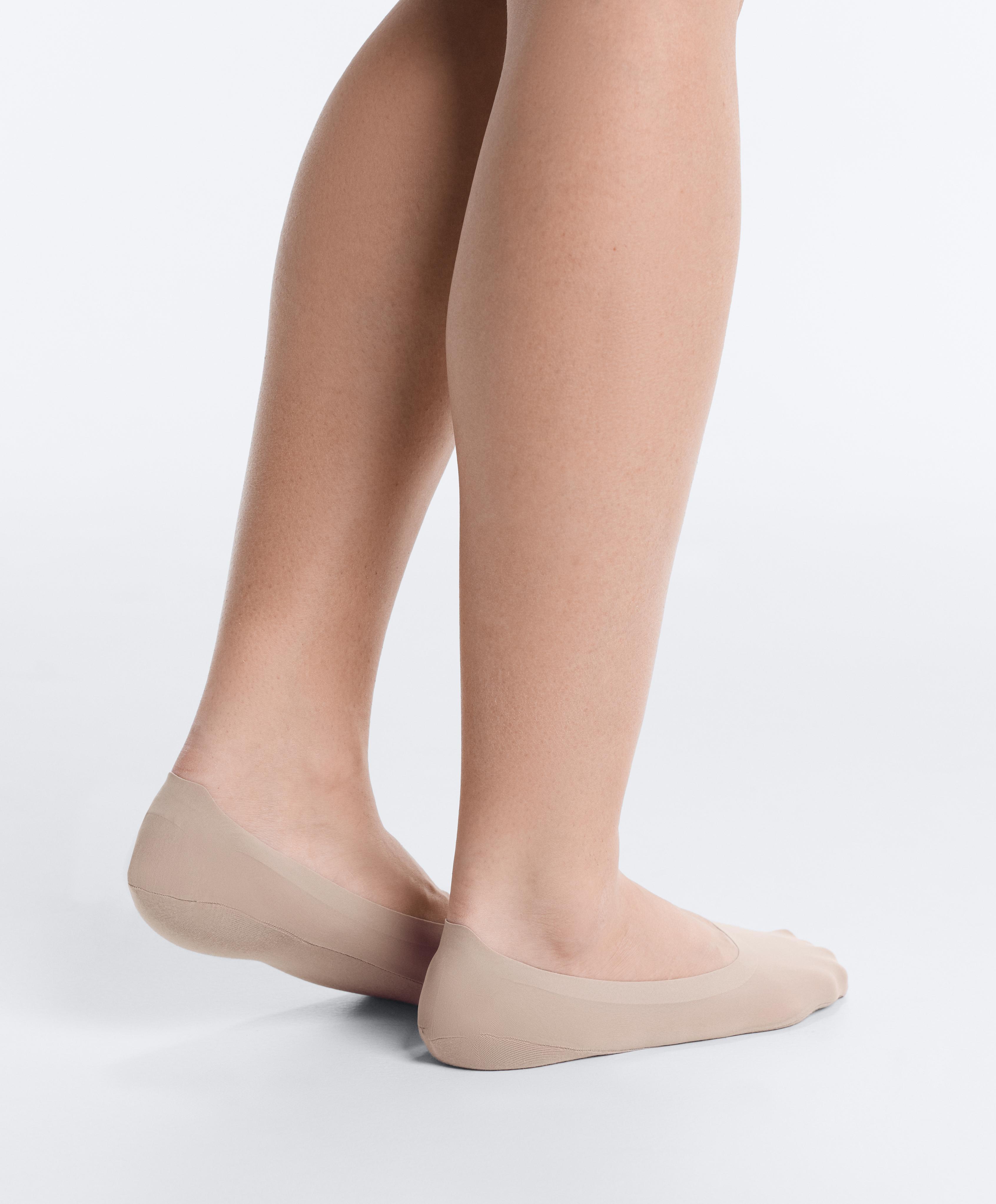 2 pairs of medium-cut invisible microfibre socks — BEIGE