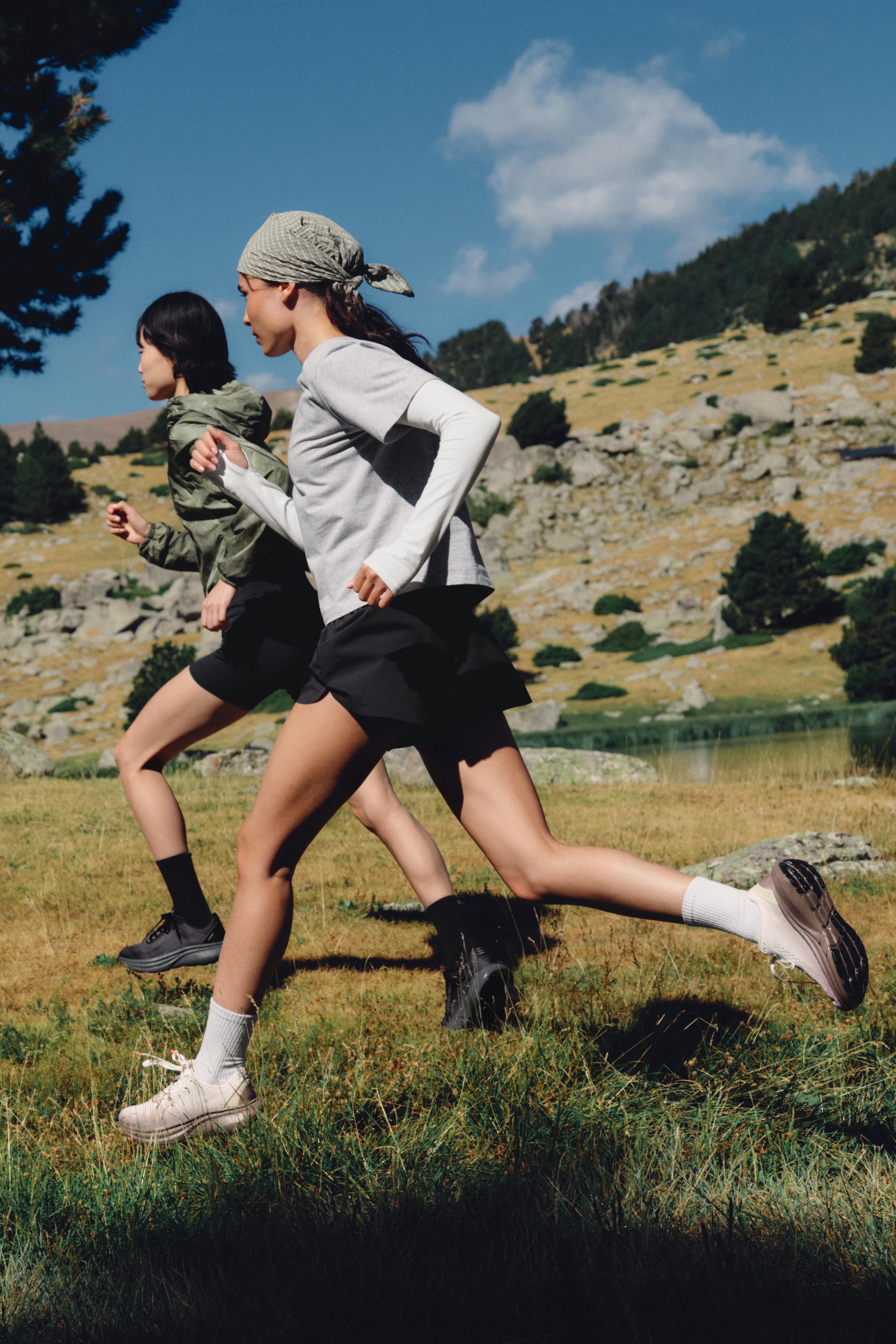 6cm mid-rise technical shorts — BLACK