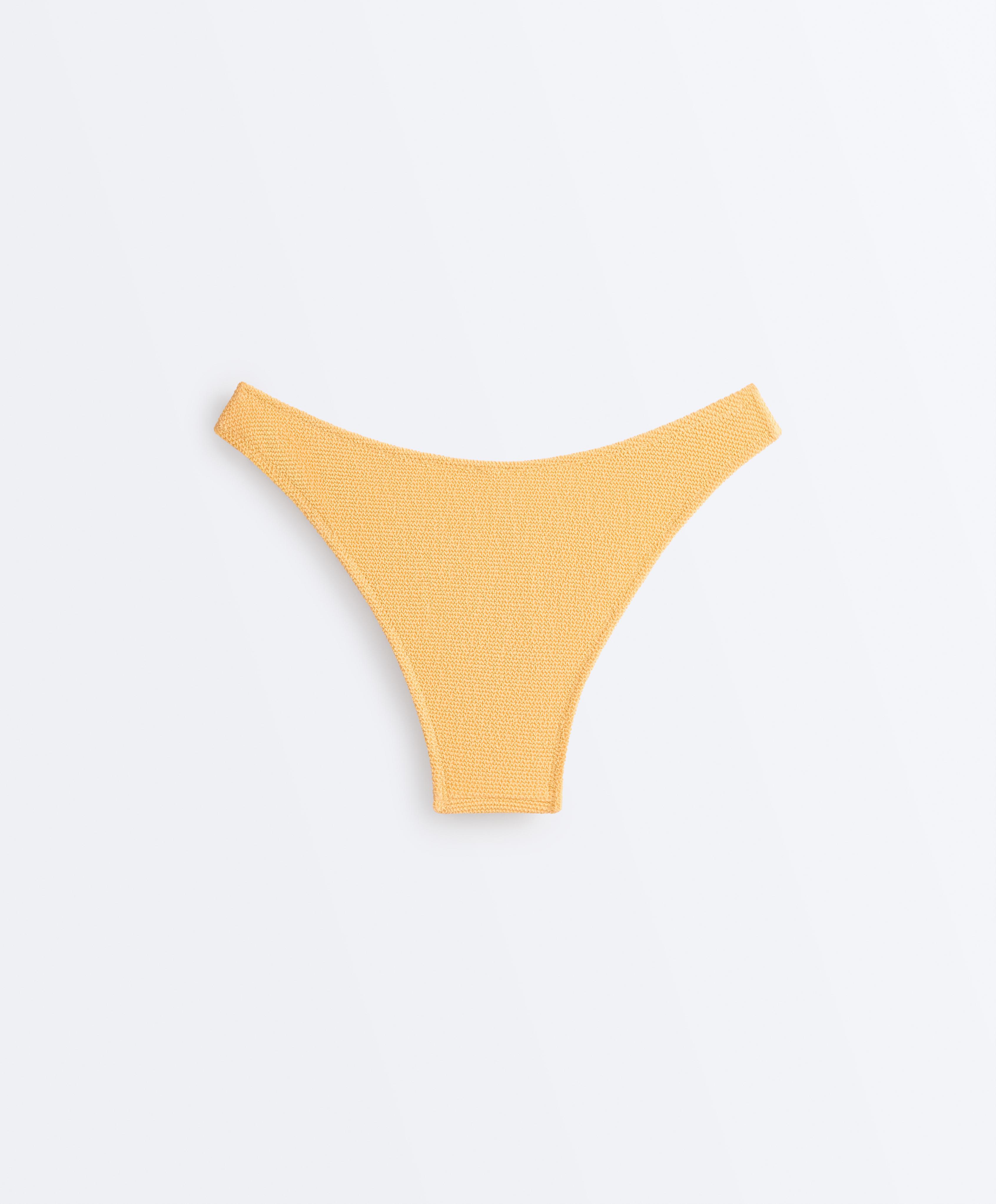 Közepes Crinkle U-vágású bikinialsó