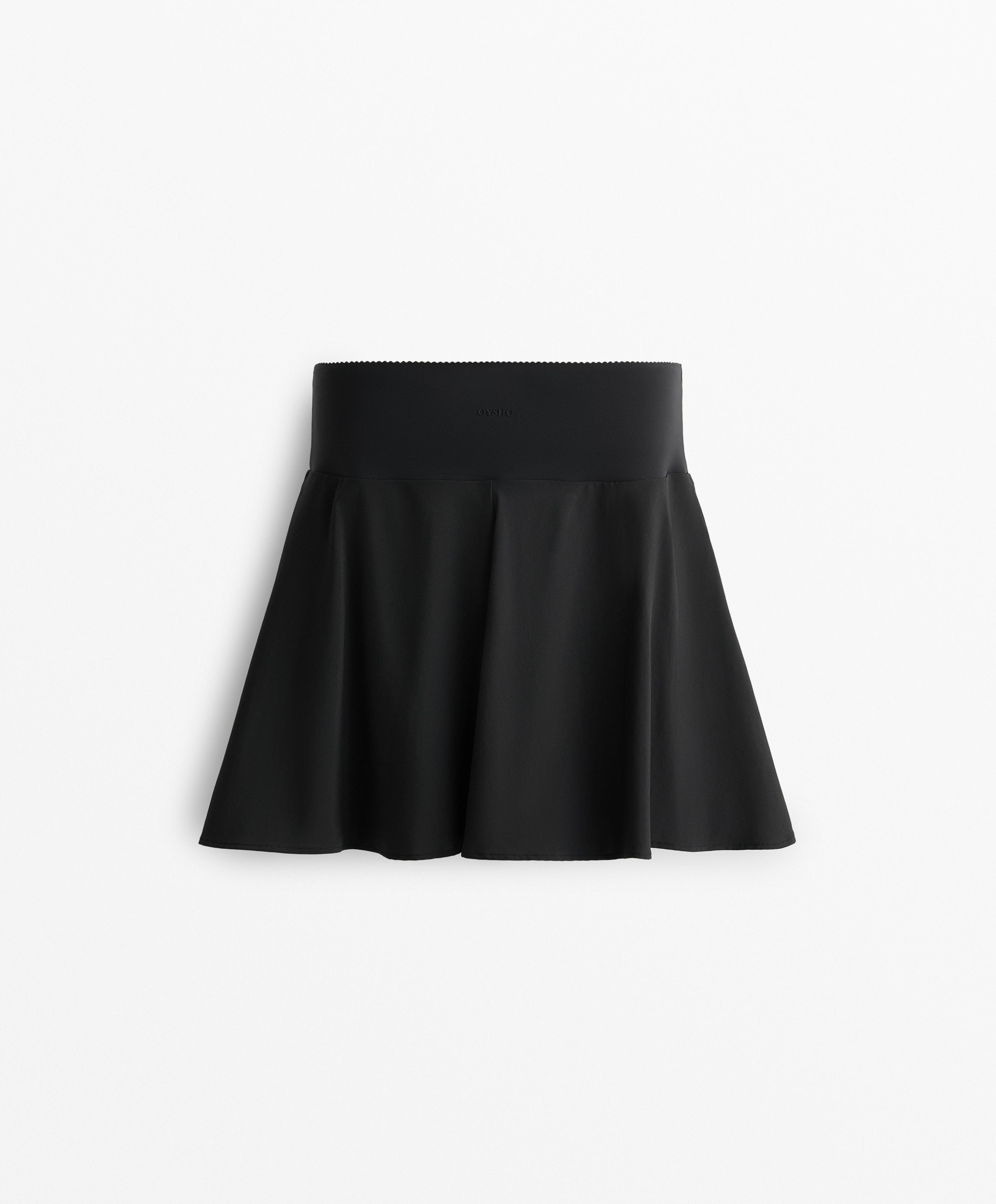 Compressive skirt