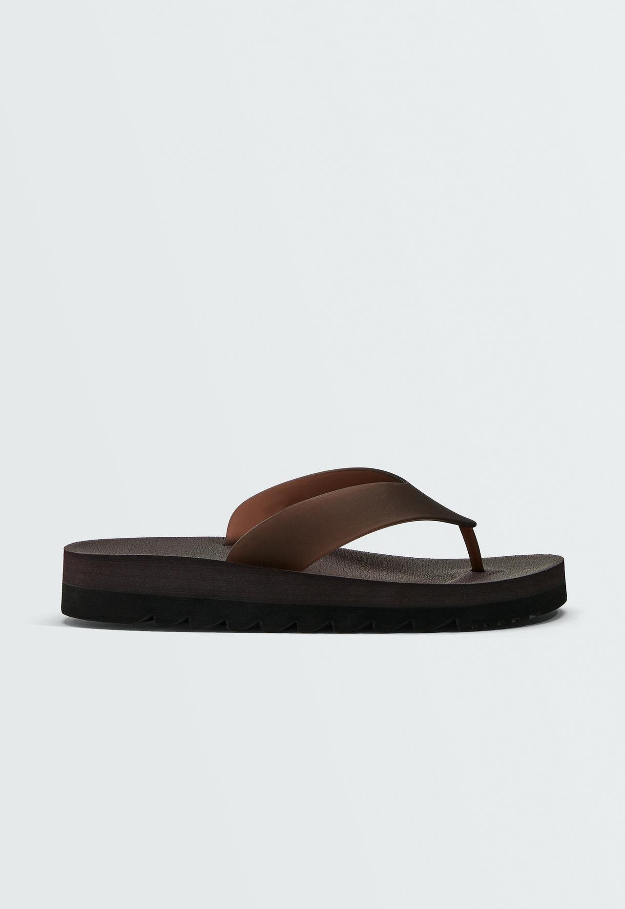 Platform beachwear sandals — BROWN