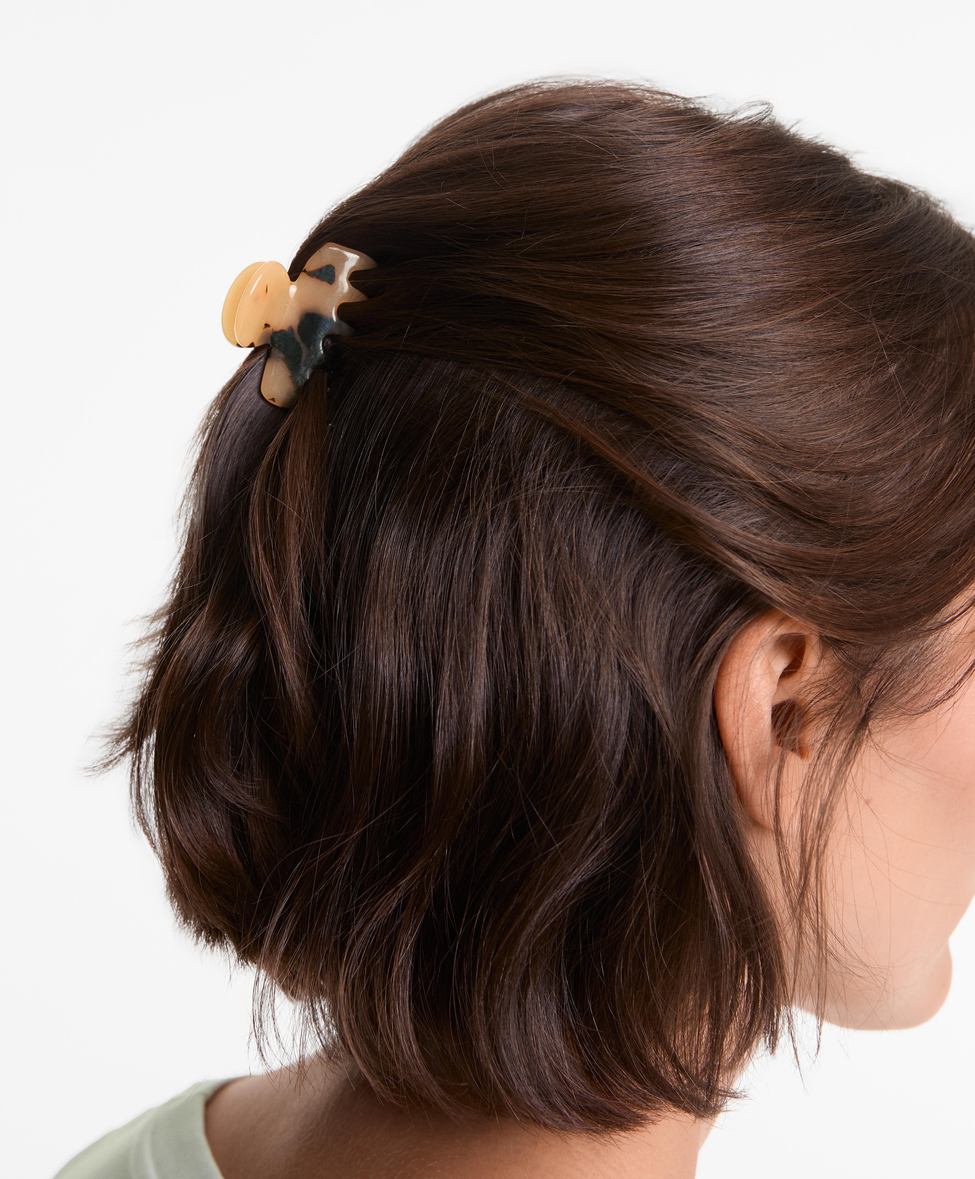 2 קליפסים לשיער בינוניים עם אפקט שריון צב - סוף עונה 2 קליפסים לשיער בינוניים עם אפקט שריון צב - סוף עונה