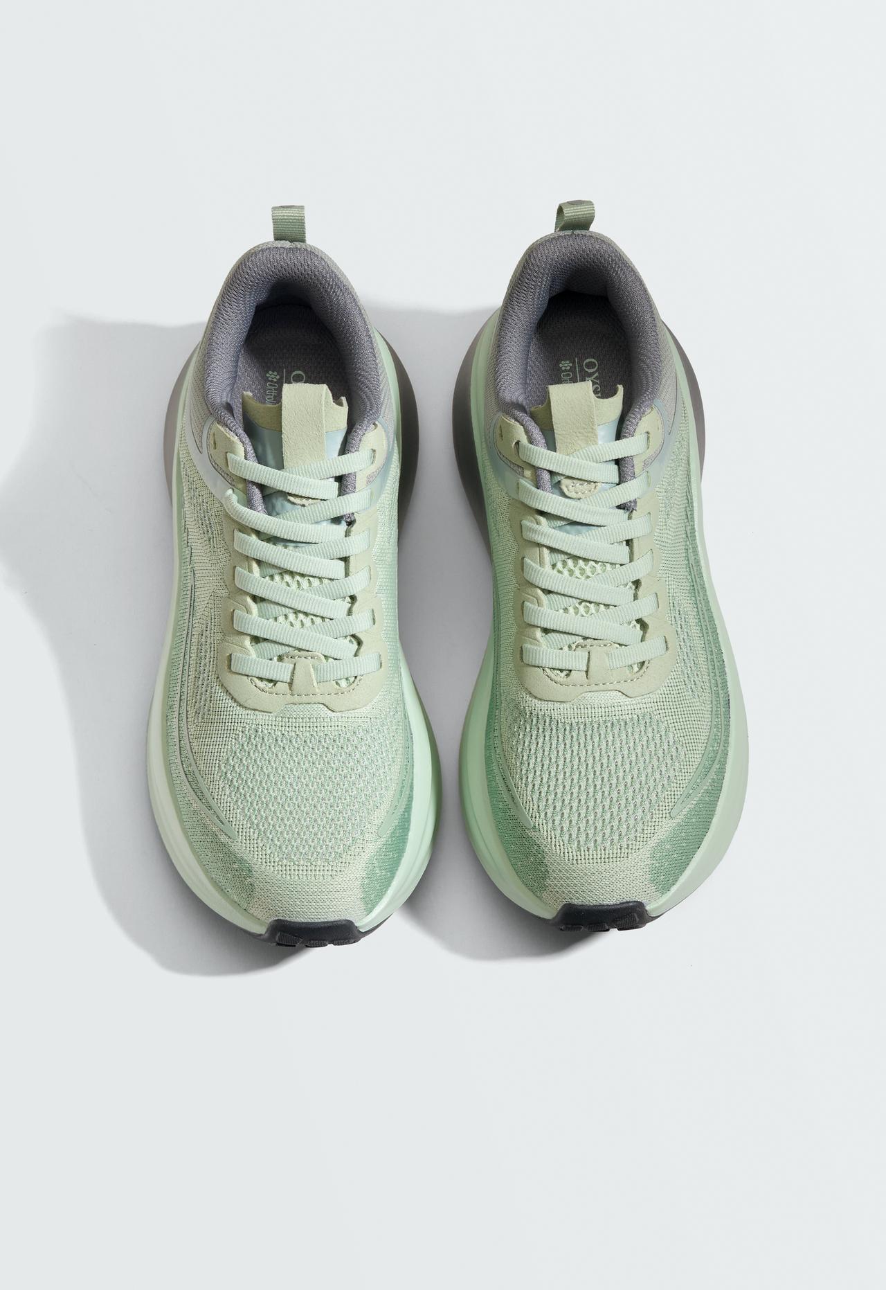 Trainers running OY/ER 835 V2 — GREEN