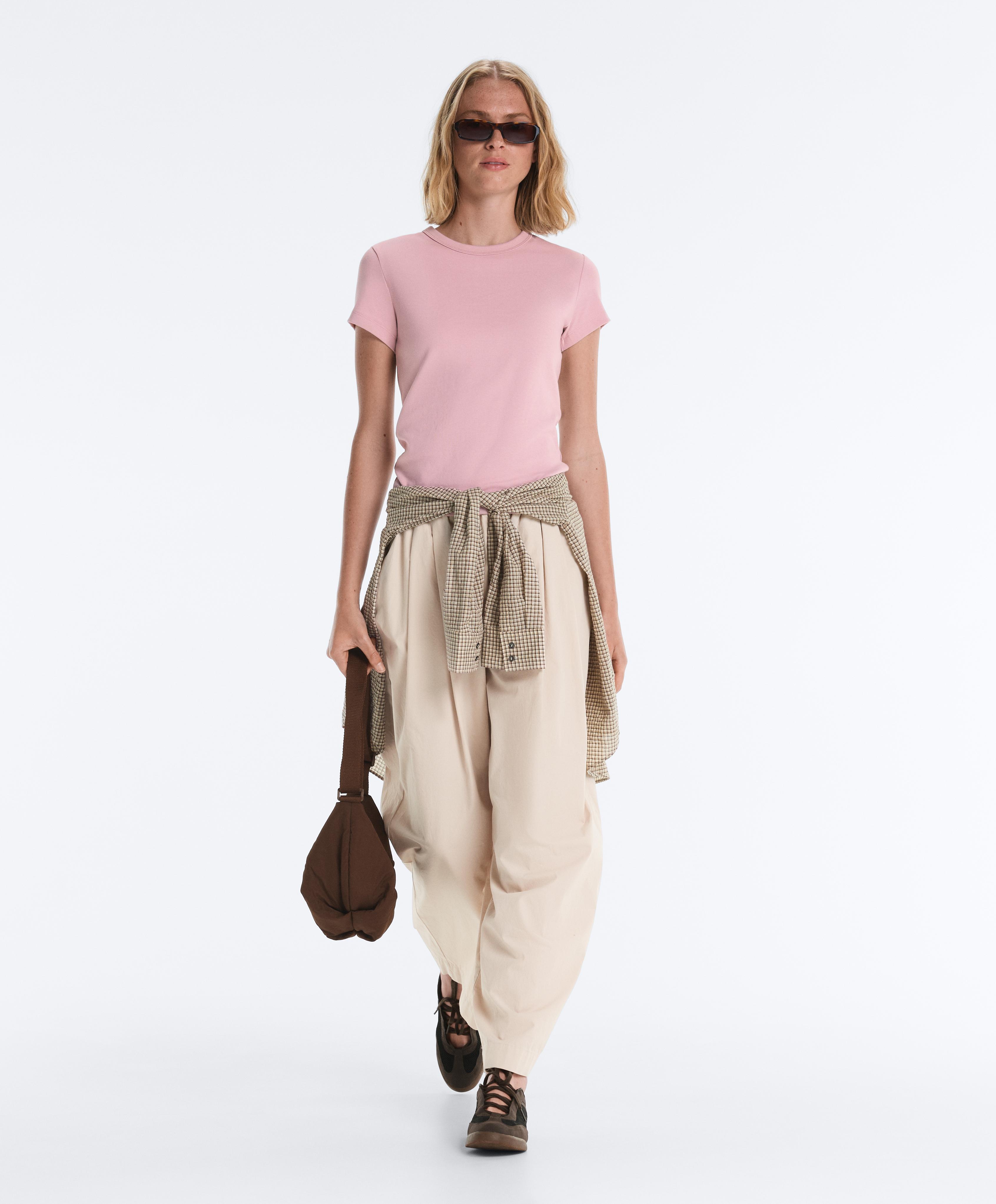 Fitted short sleeve rib T-shirt in cotton blend — PALE PINK