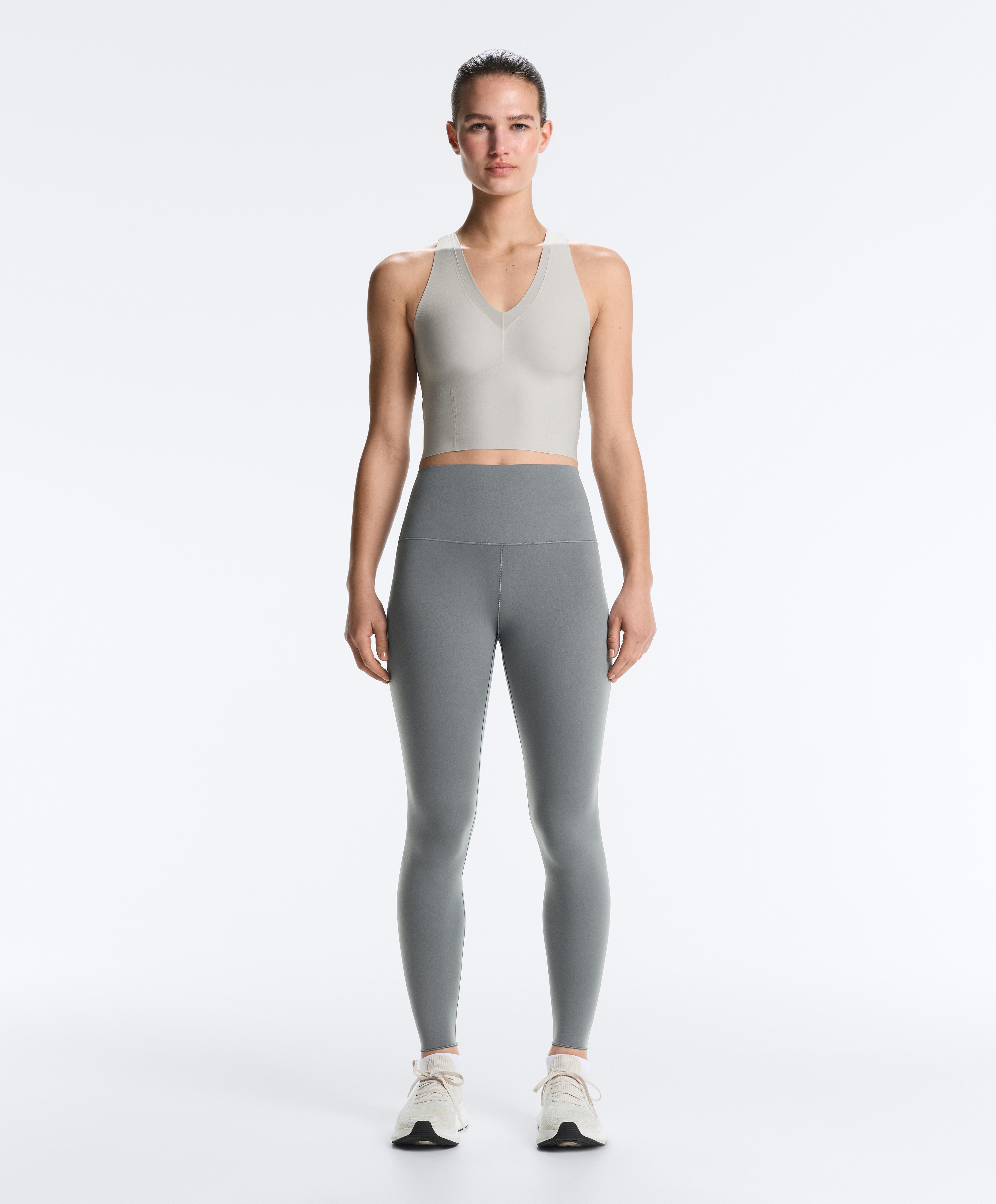 Perfect-adapt strap tank top