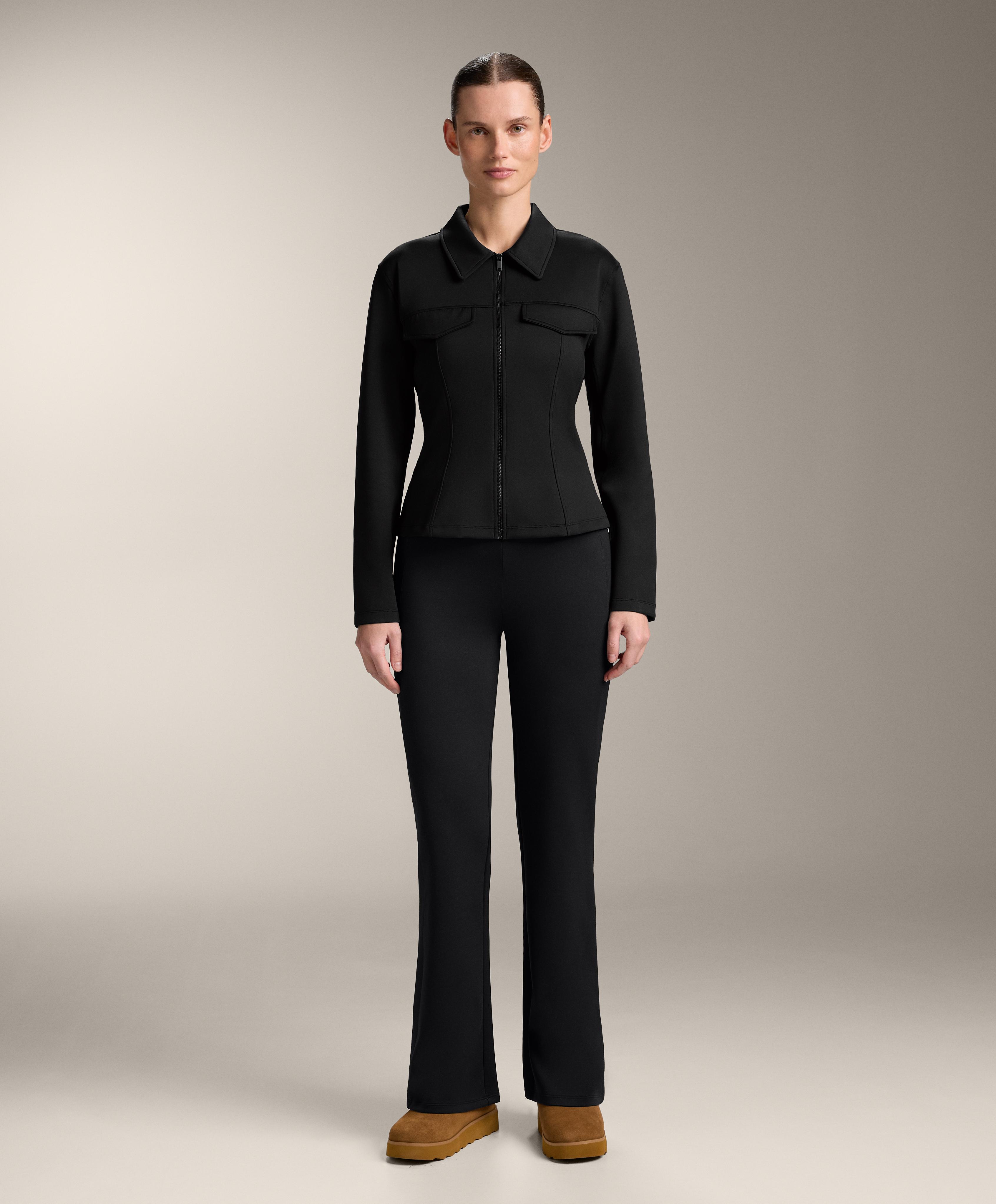 Pantalón flare high rise efecto neopreno