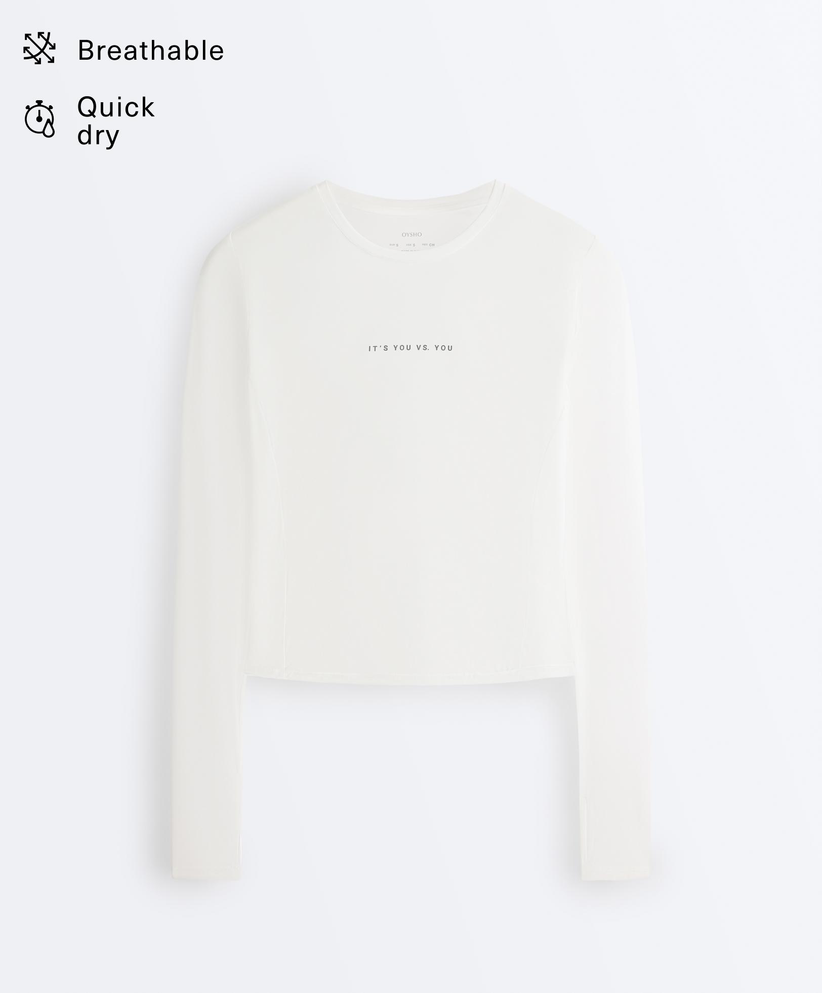 Long-sleeved technical T-shirt with text Long-sleeved technical T-shirt with text