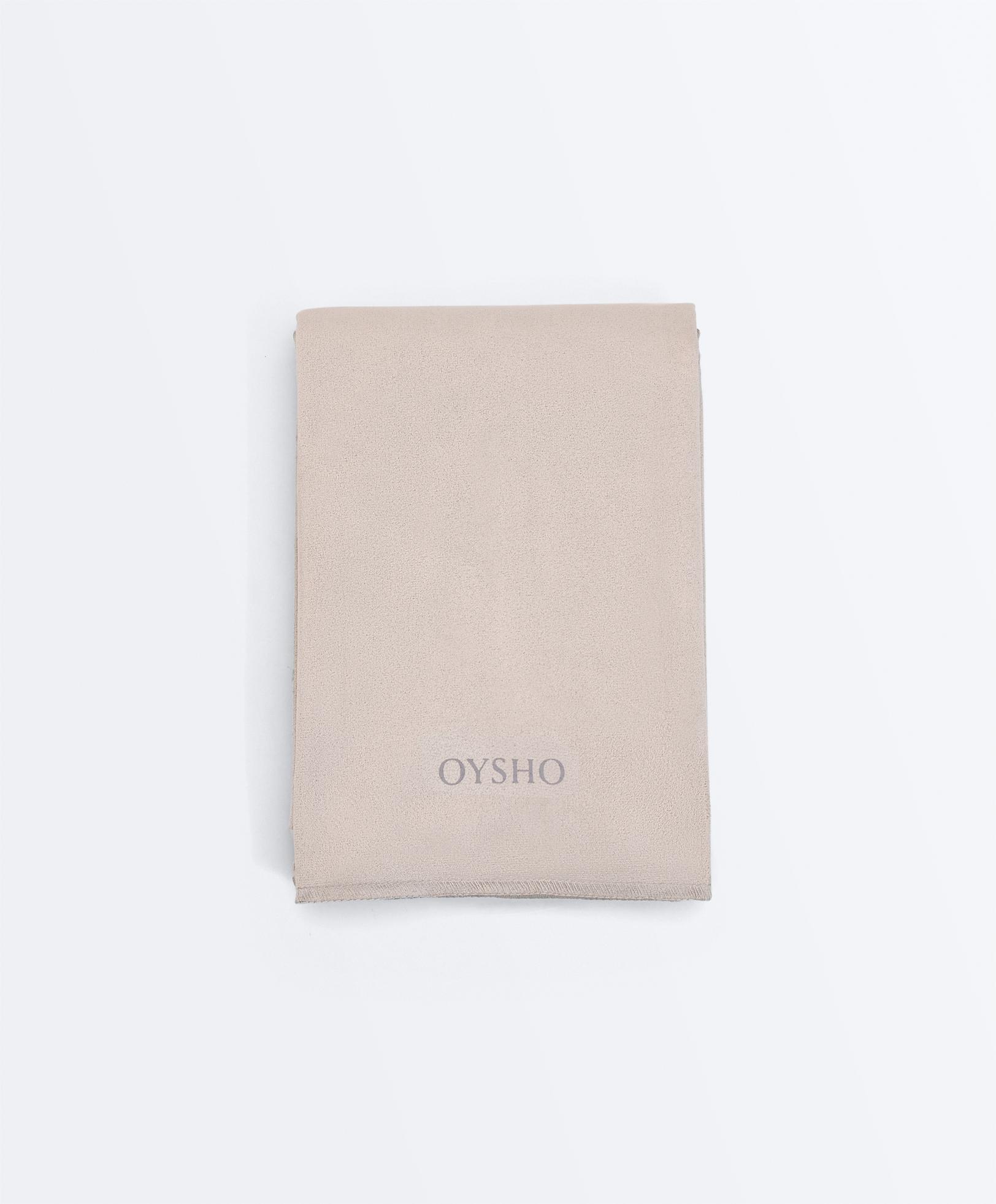 Adjustable mat towel