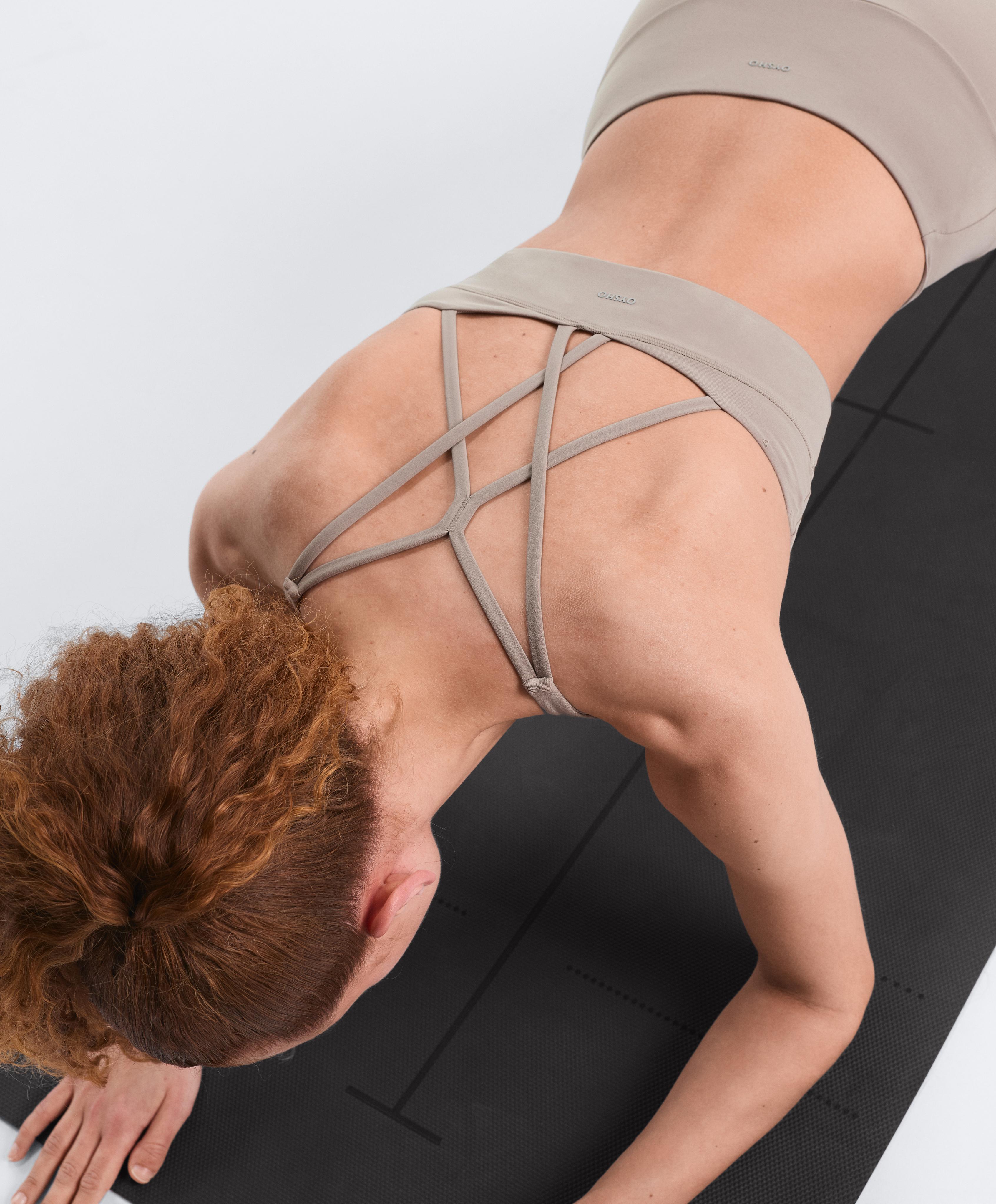 Medium-support Comfortlux sports bra with cups — PALE TAUPE