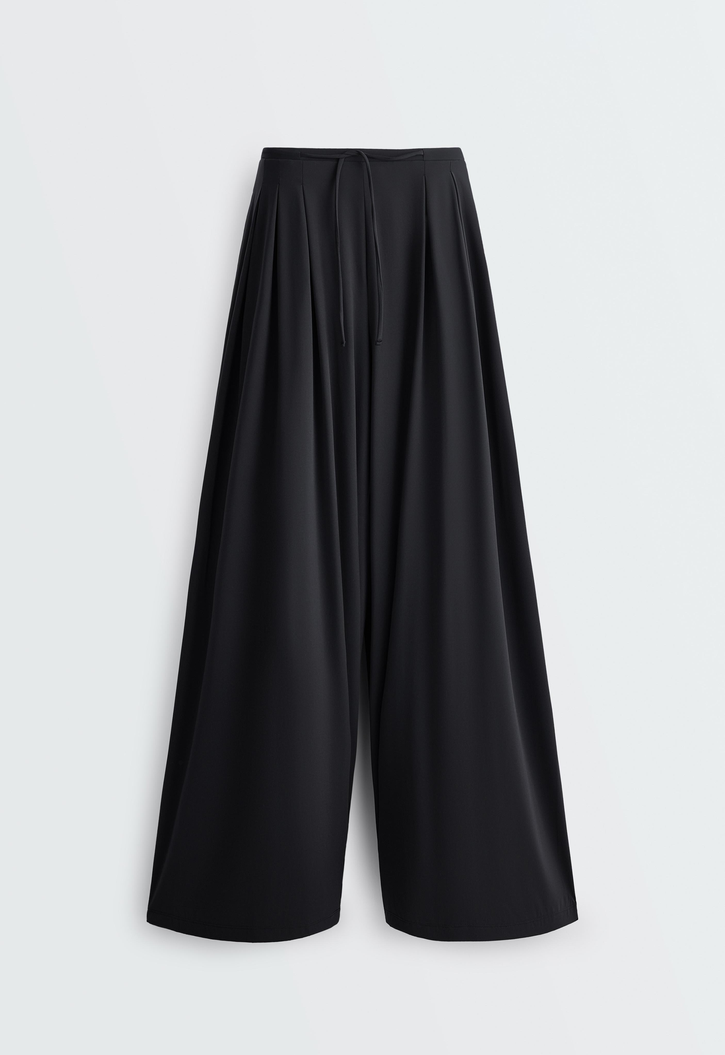 Light Touch pleated wide-leg trousers — BLACK