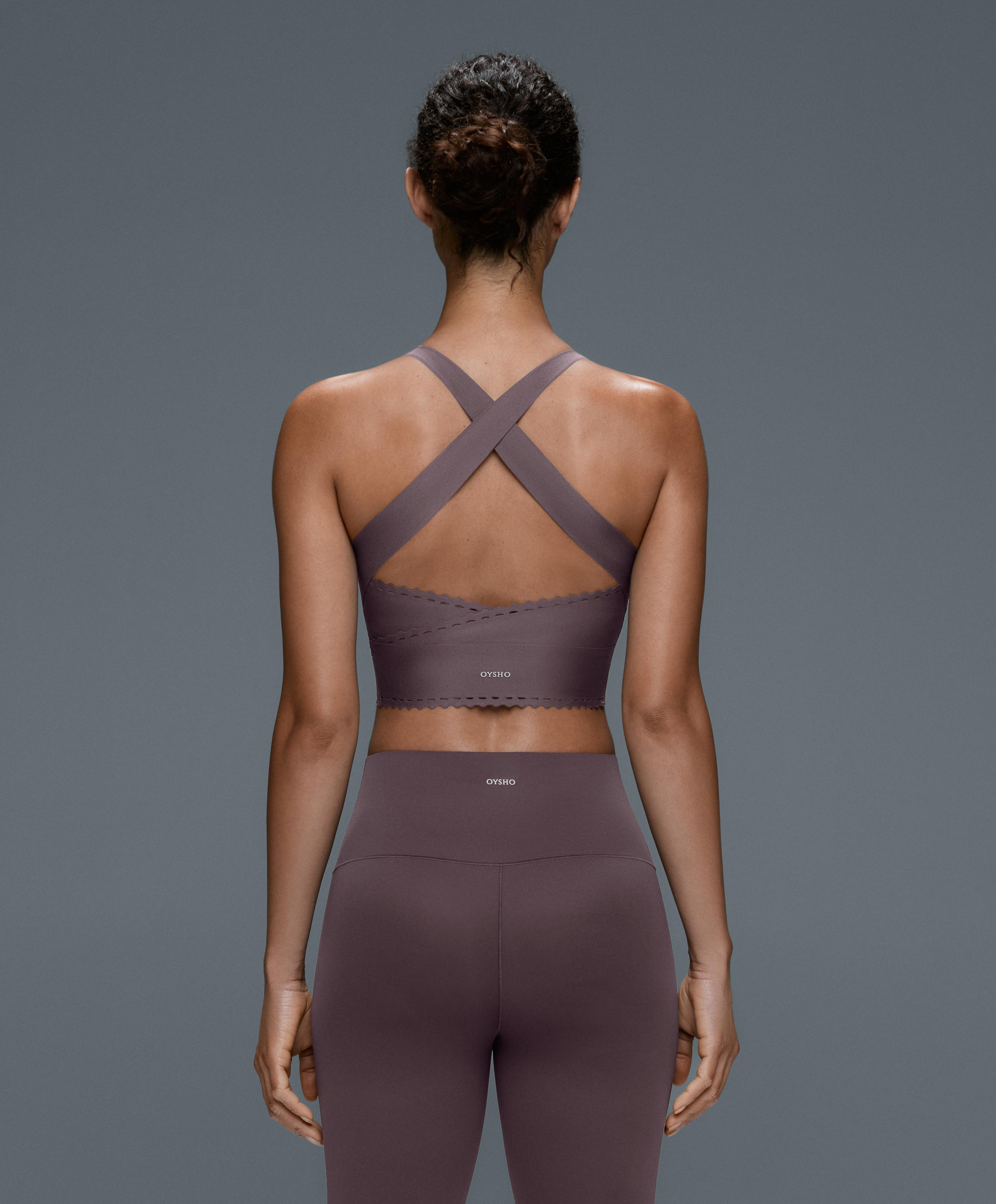 Perfect-adapt medium-support sports bra — Purplish brown