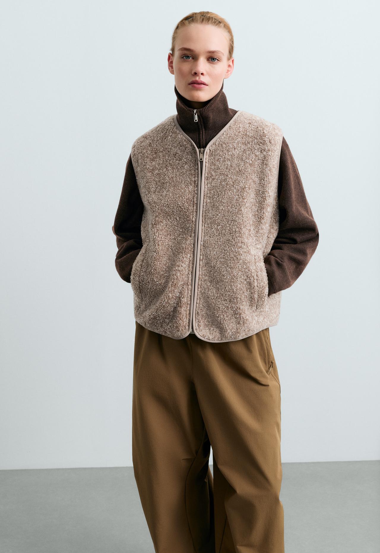 Faux-shearling gilet with zip — TAUPE                   