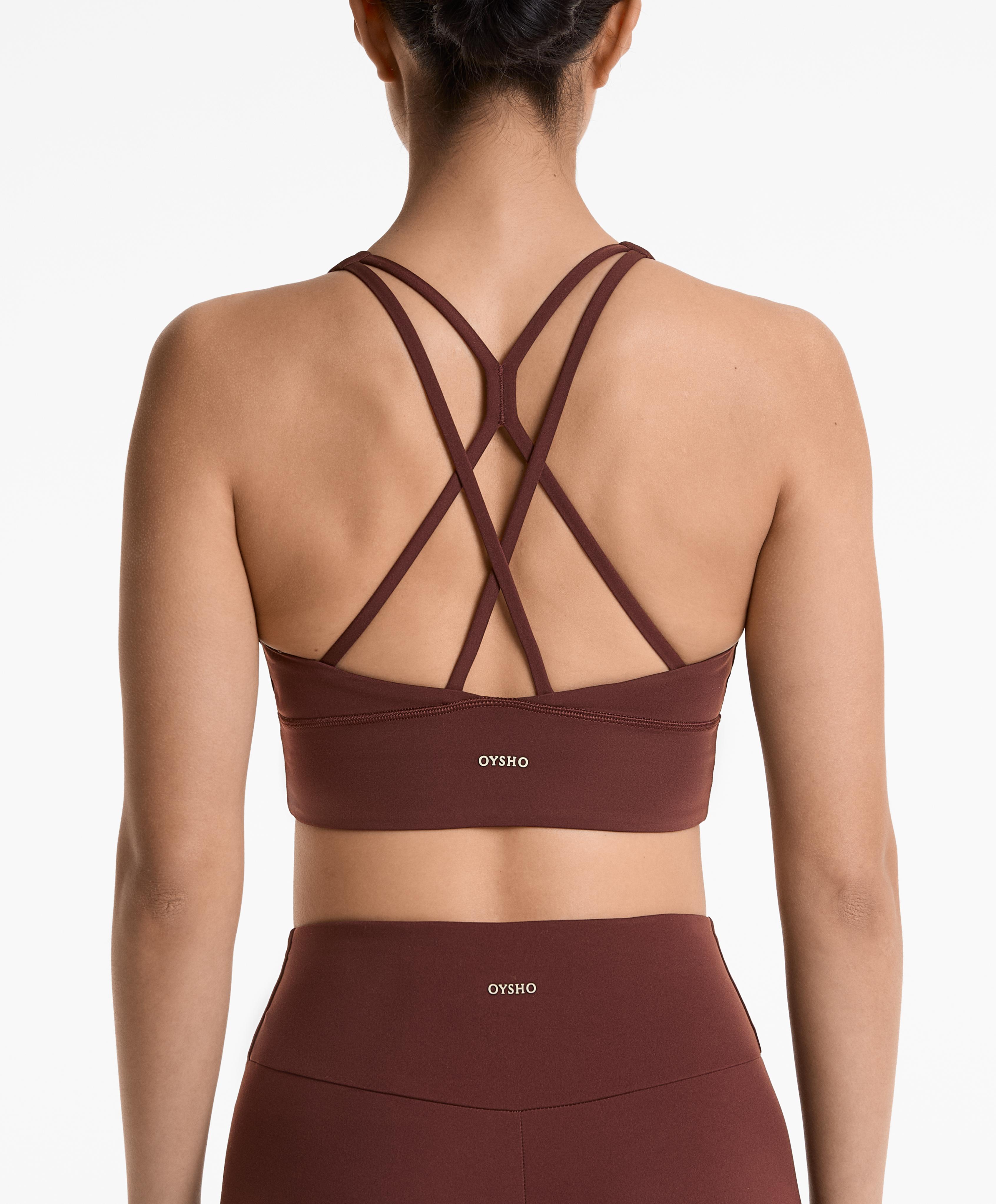 Medium-support comfortlux sports bra with cups