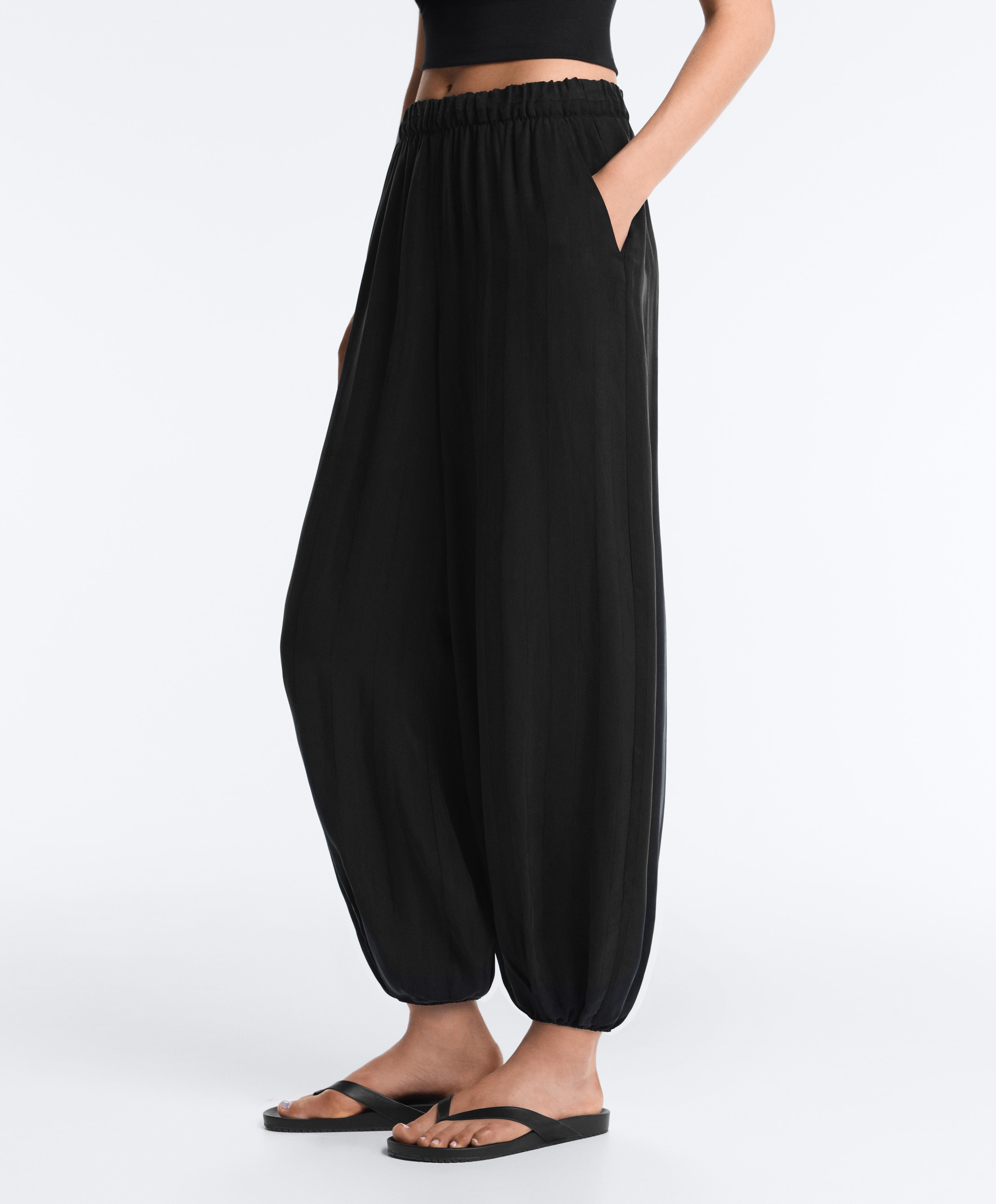 100% Cupro bloomer trousers — BLACK