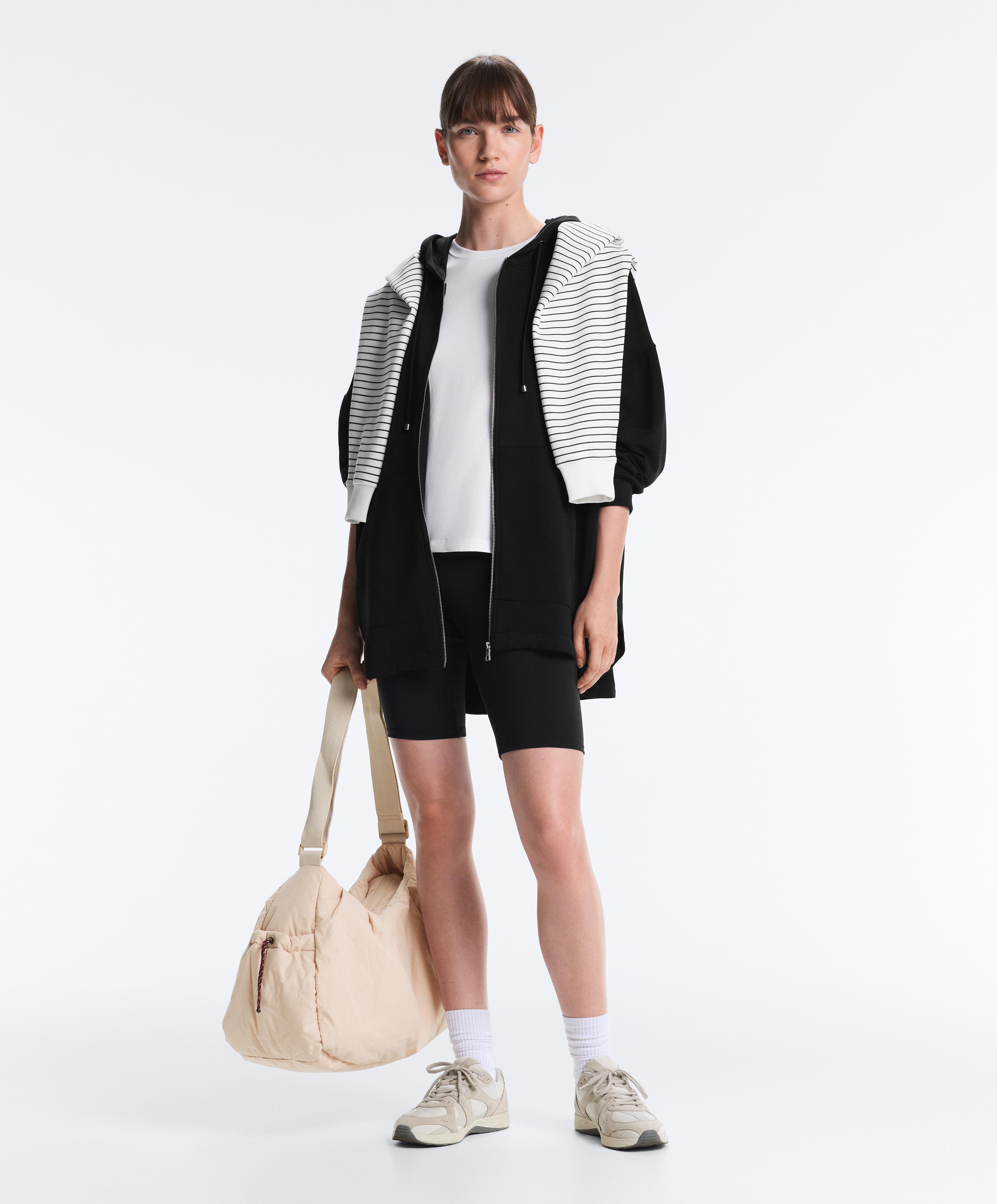 Chaqueta larga con modal tacto suave Chaqueta larga con modal tacto suave