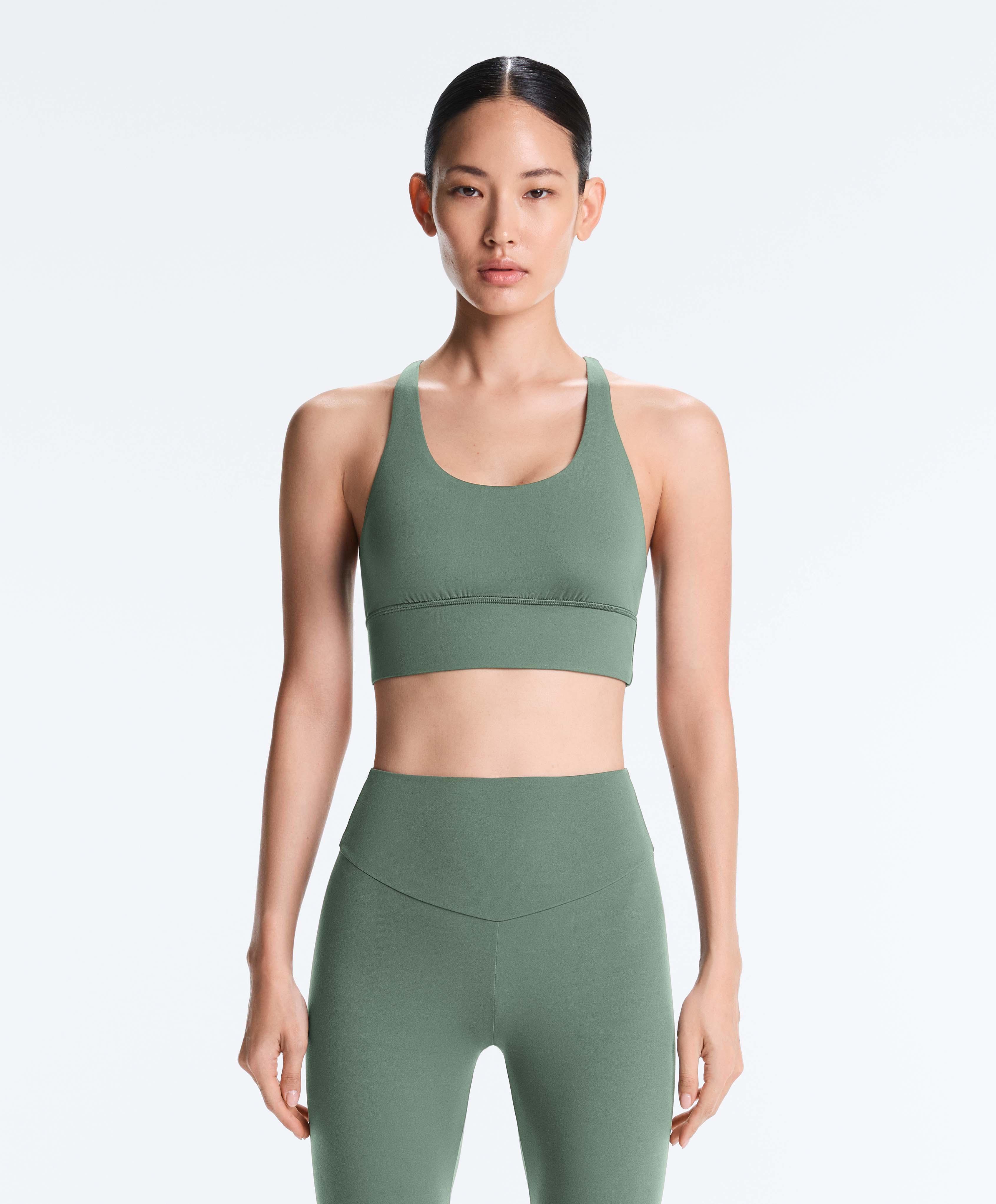 حمالة صدر رياضية Comfortlux متوسطة التثبيت بكبات