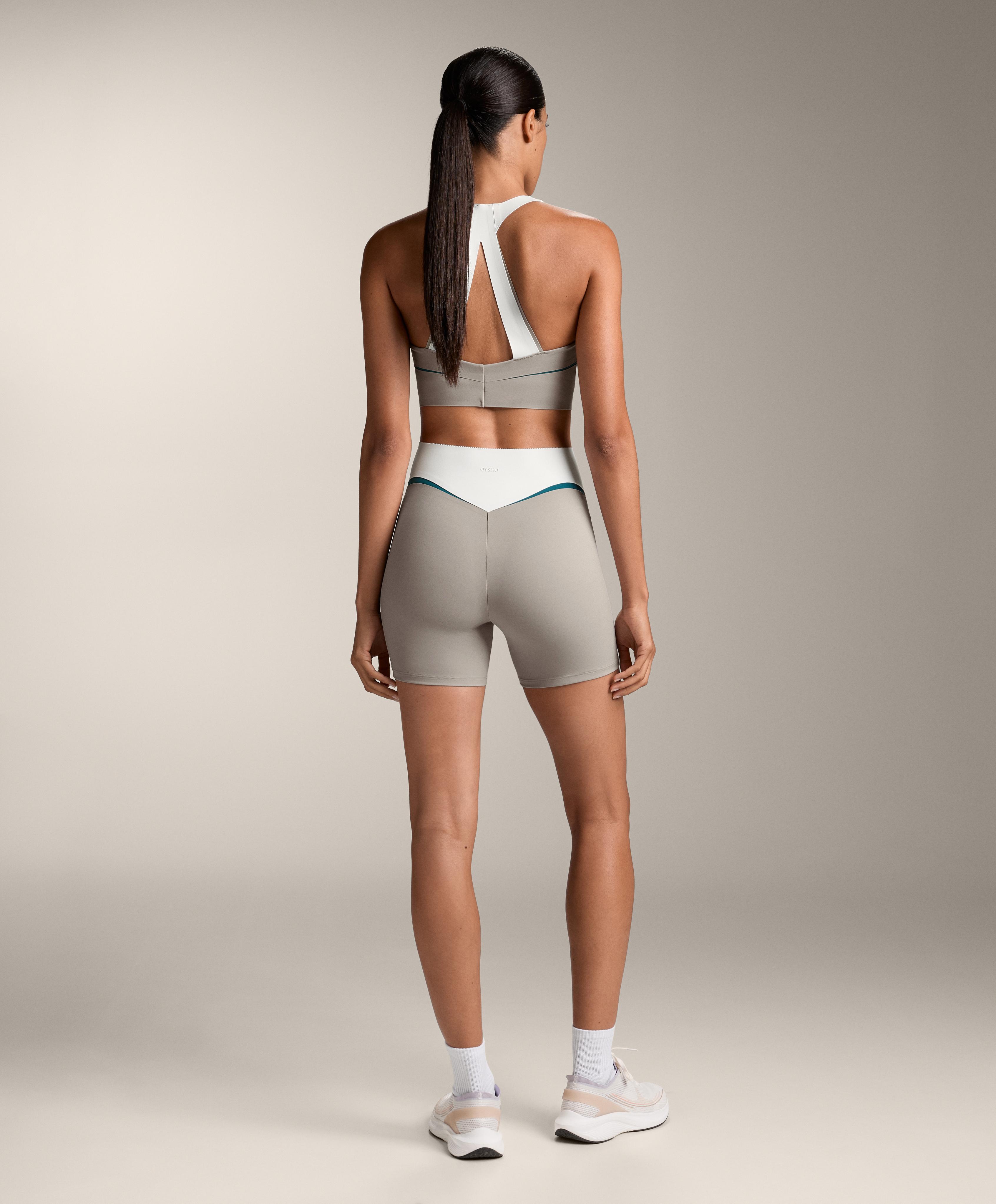 Total look compressive core control lignes