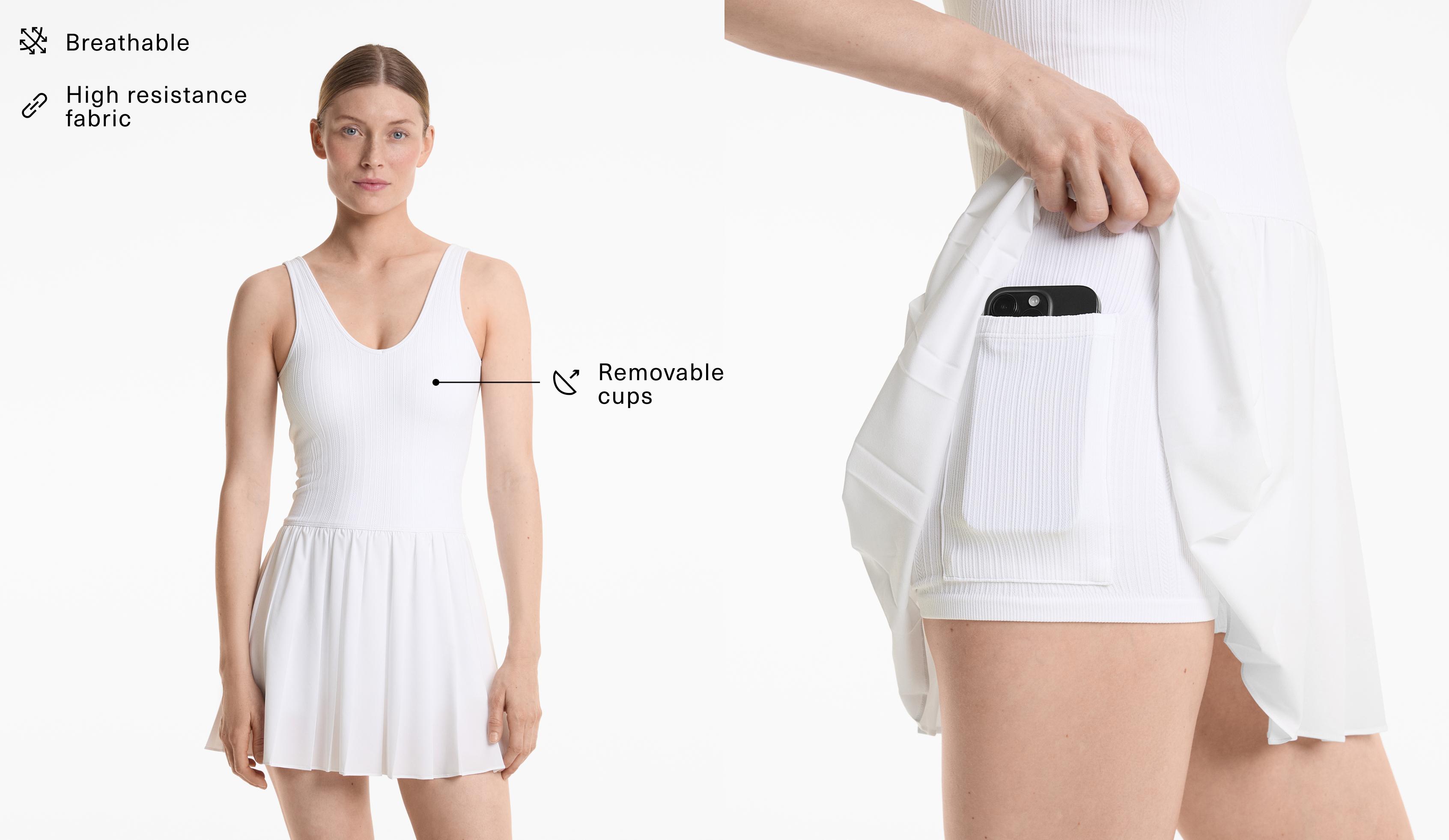 Robe courte plissée Robe courte plissée