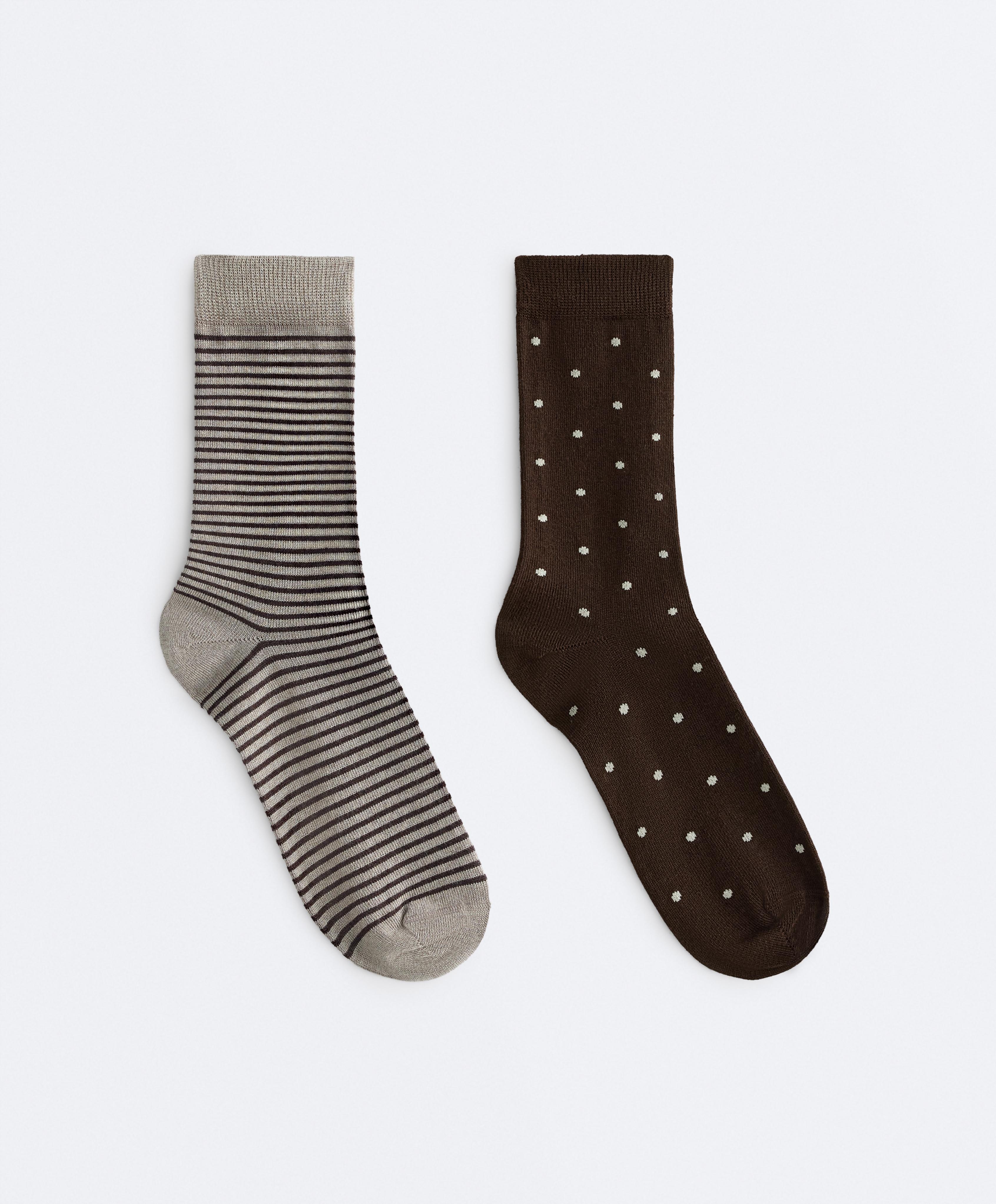 2 pairs of classic 55% modal 10% cashmere socks