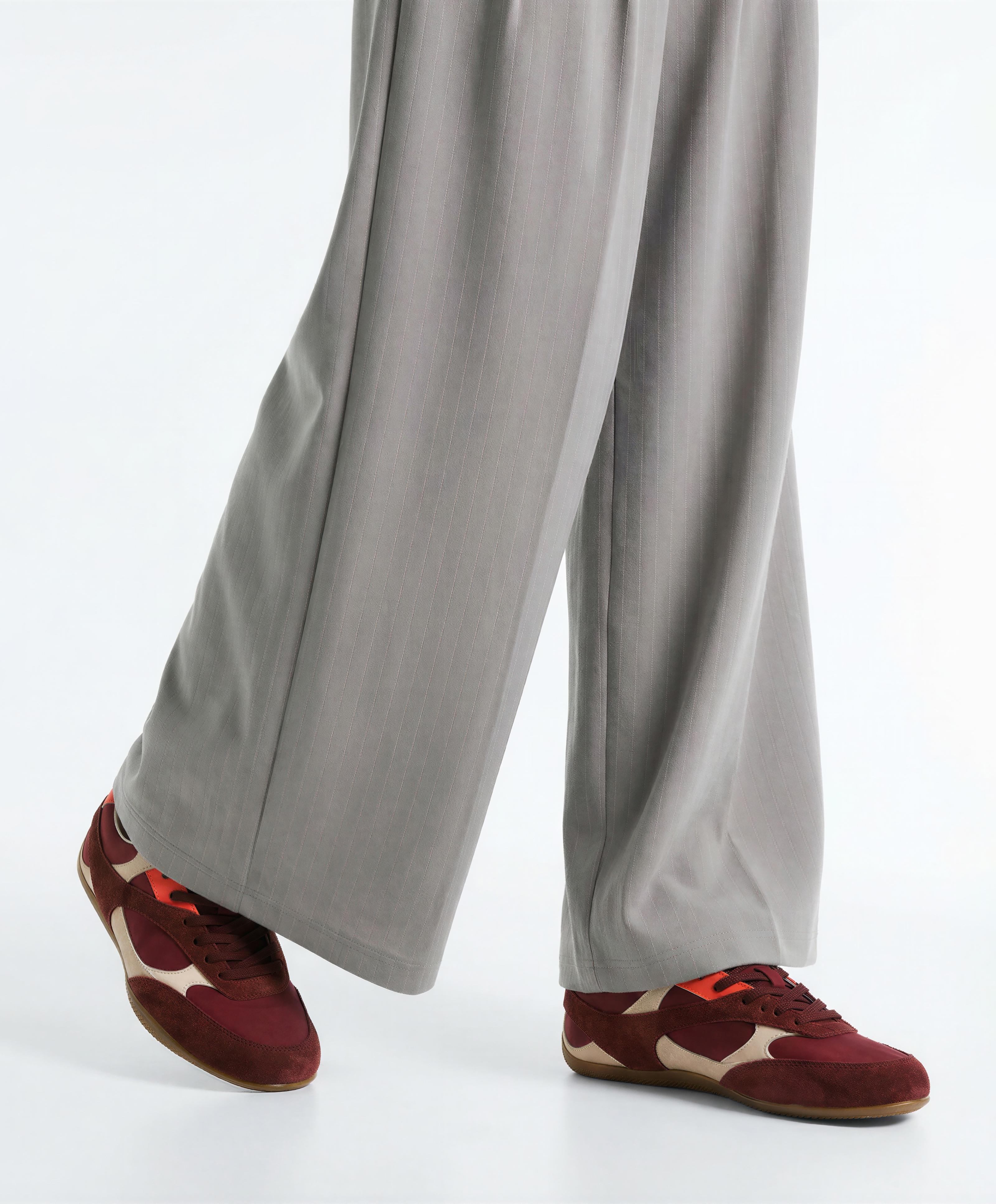 Retro-style trainers — BURGUNDY