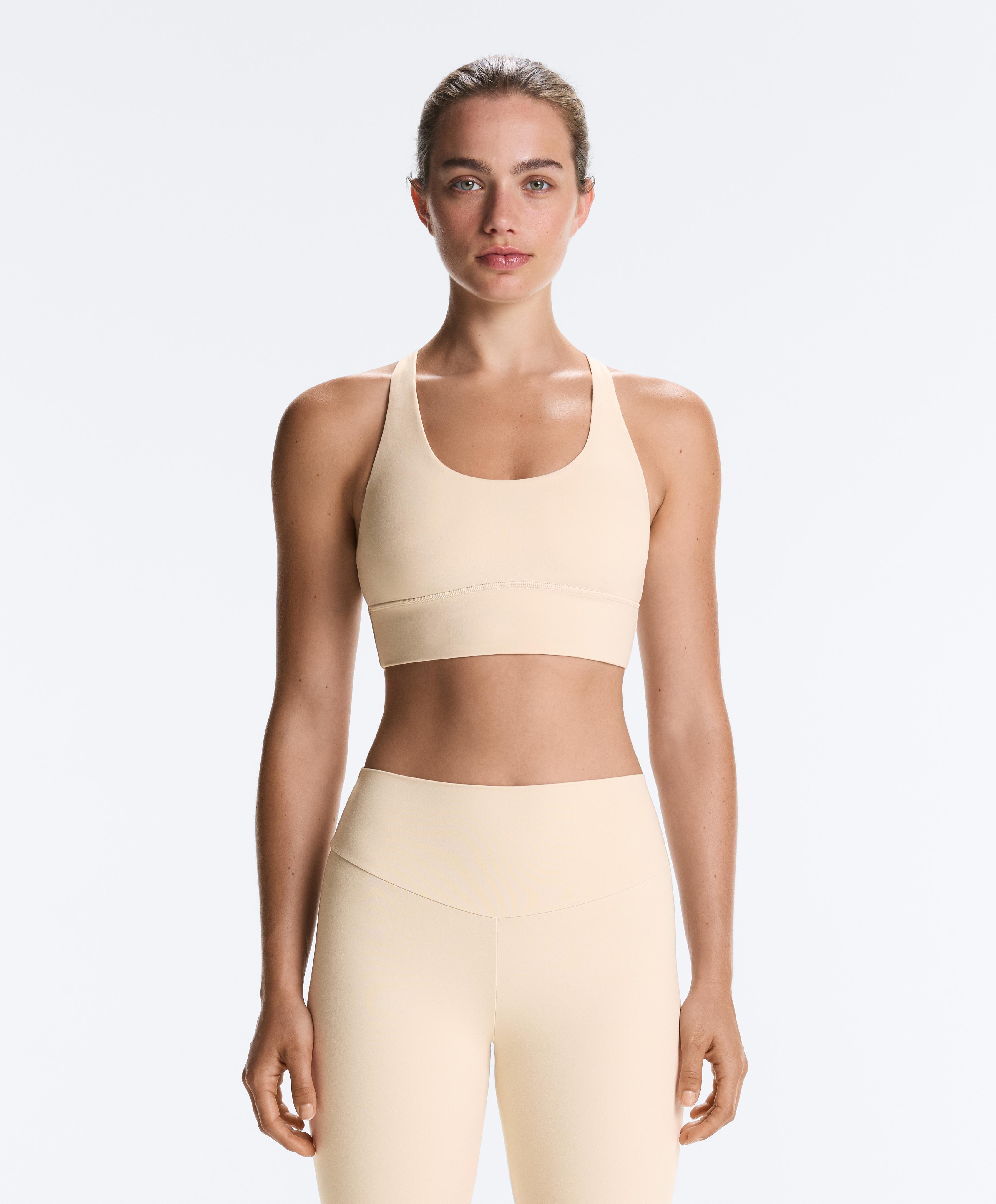 Medium-support Comfortlux sports bra with cups — SAND