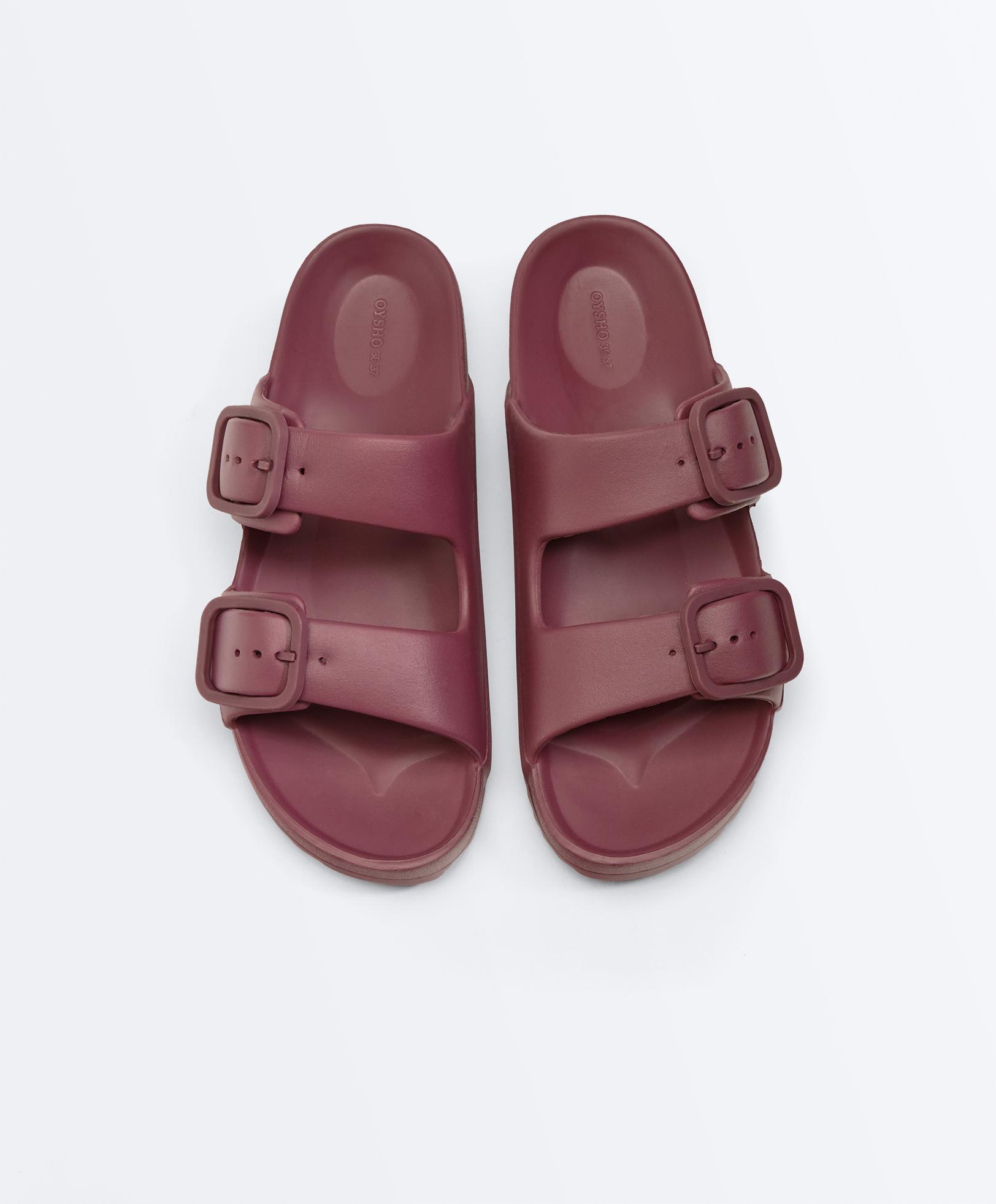 صندل حمام بأبازيم صندل حمام بأبازيم