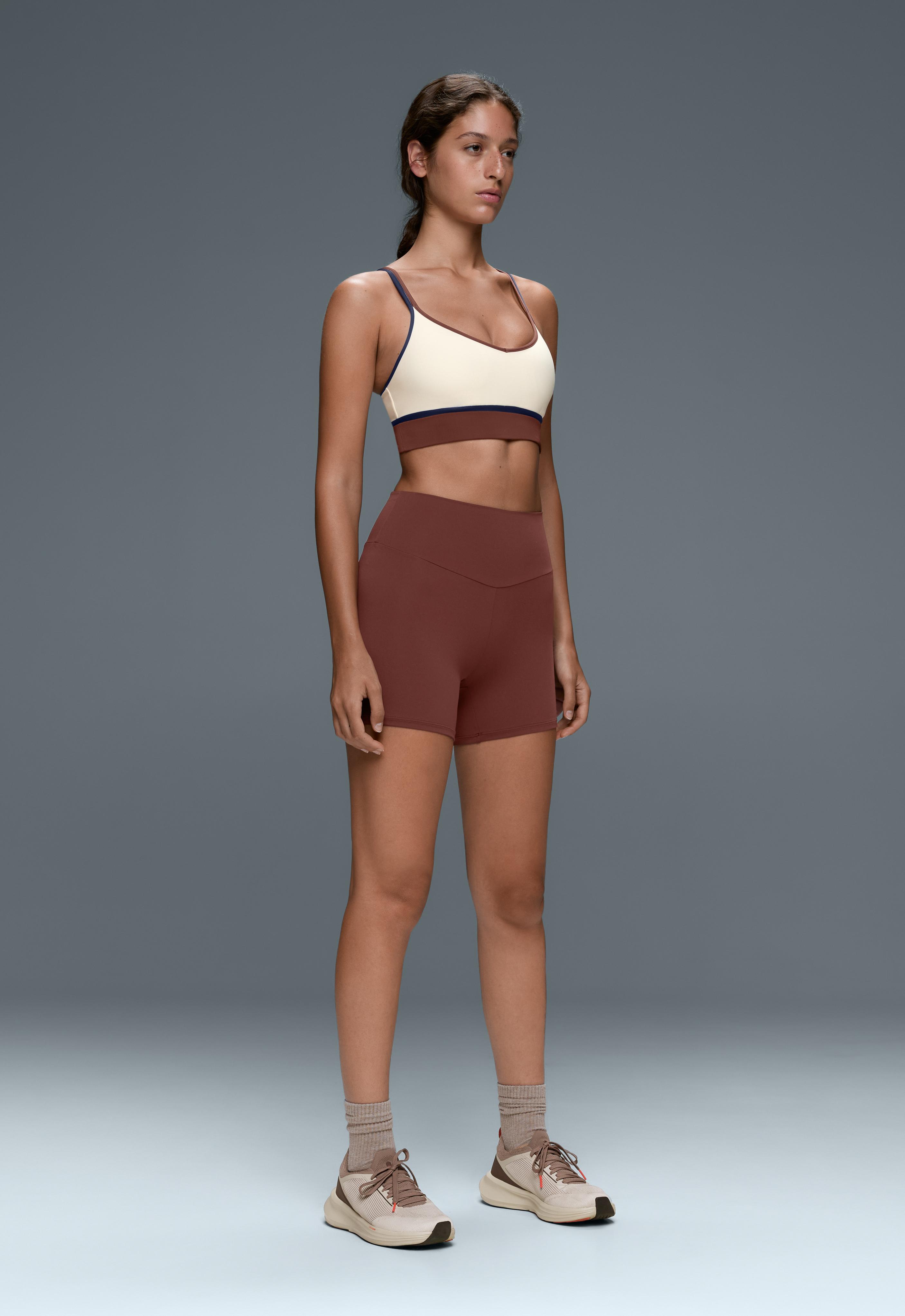 Comfortlux high-waisted 10cm hot pants — TERRACOTTA