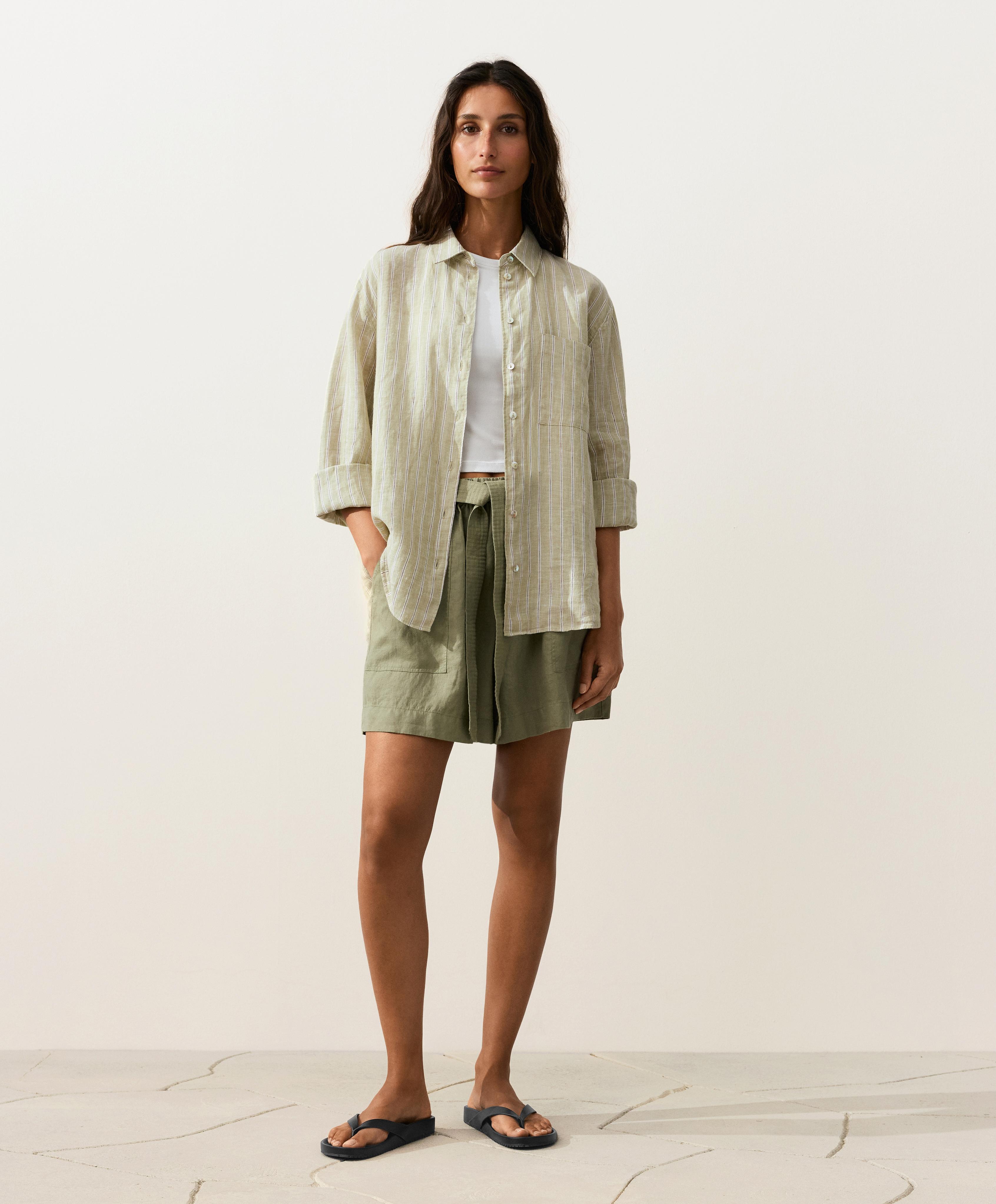 Striped 100% linen relaxed shirt — PALE PISTACHIO