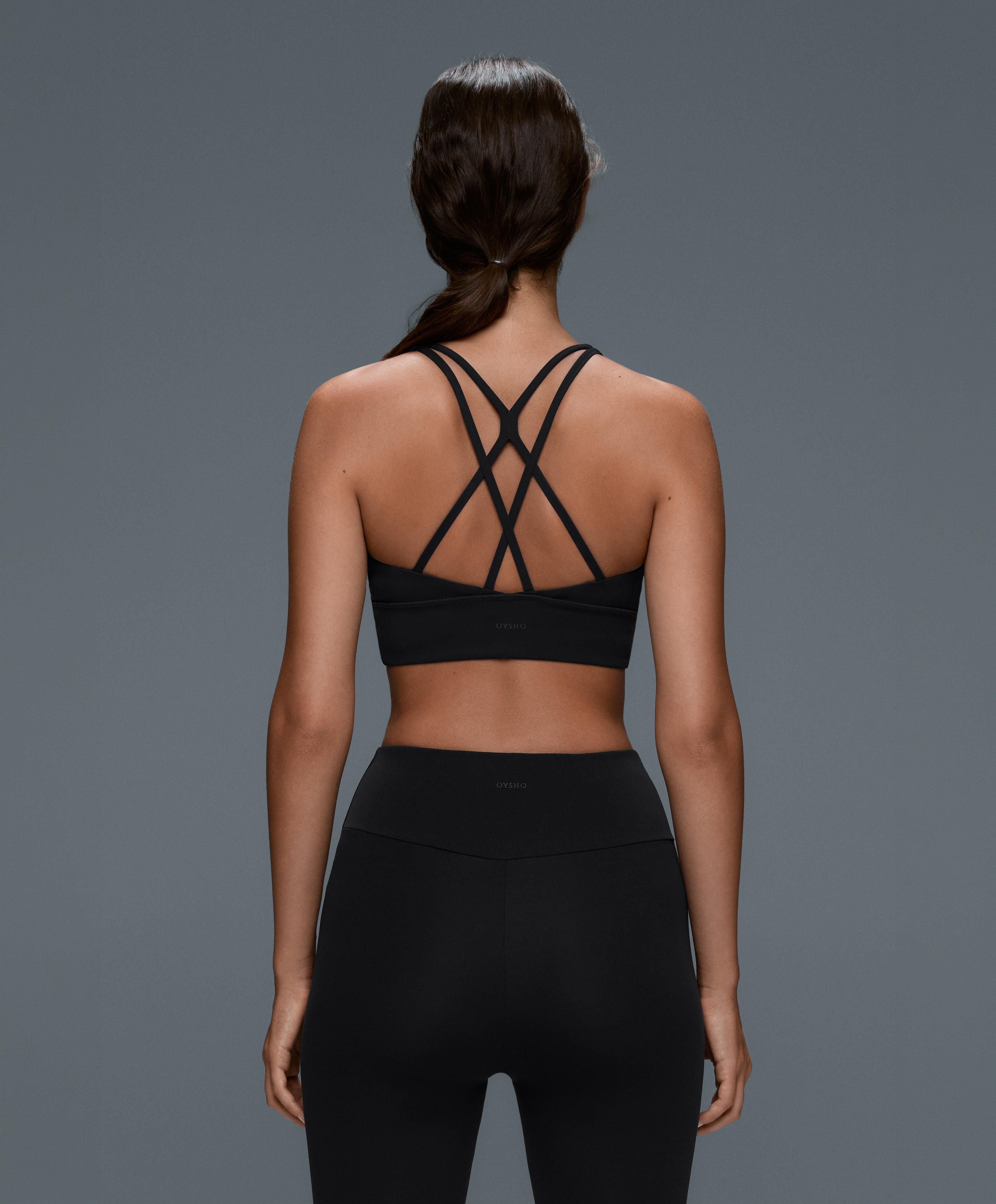 Medium-support Comfortlux sports bra with cups — BLACK
