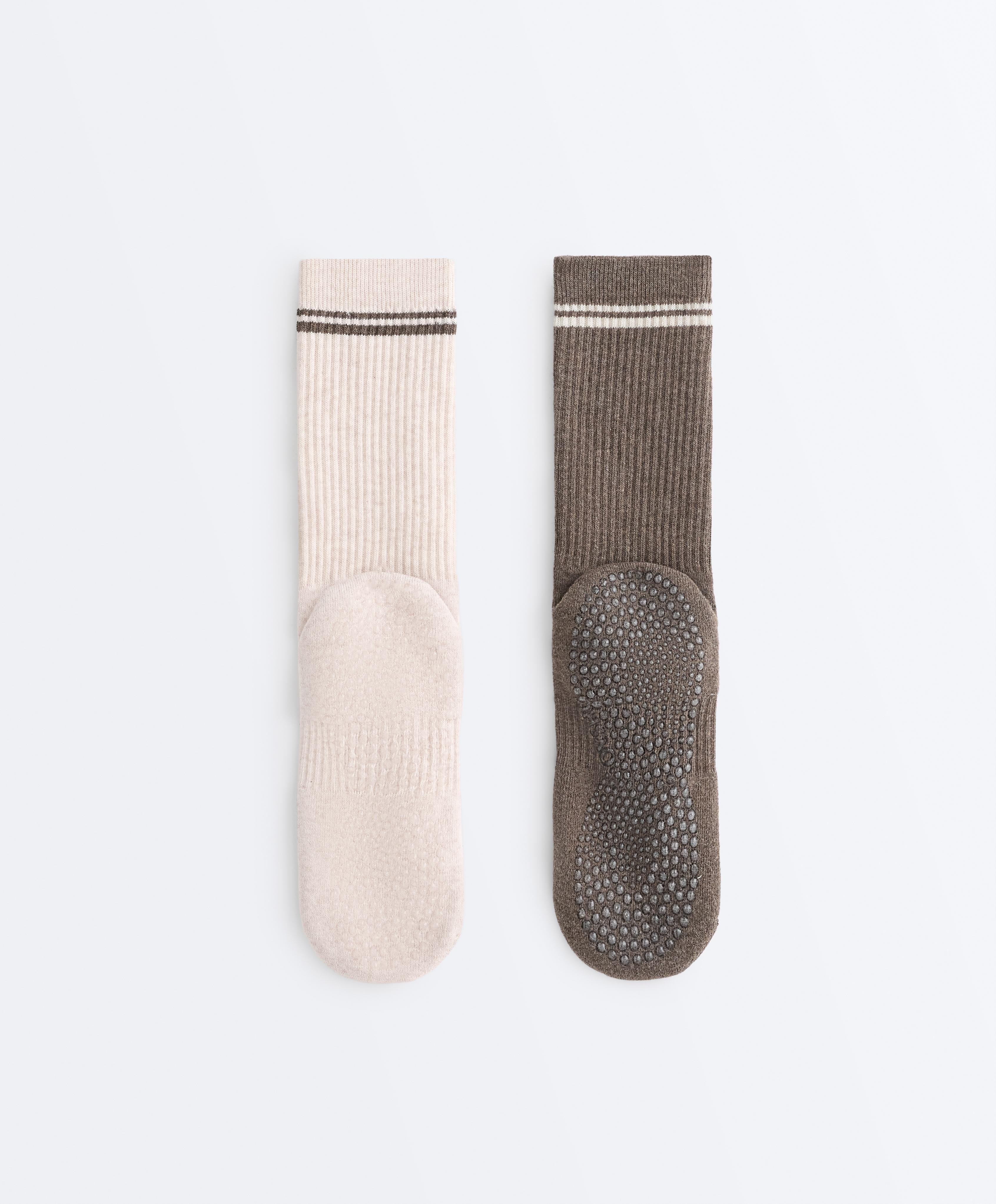 2 pairs of classic cotton cushioned yoga and Pilates socks — TAN MELANGE