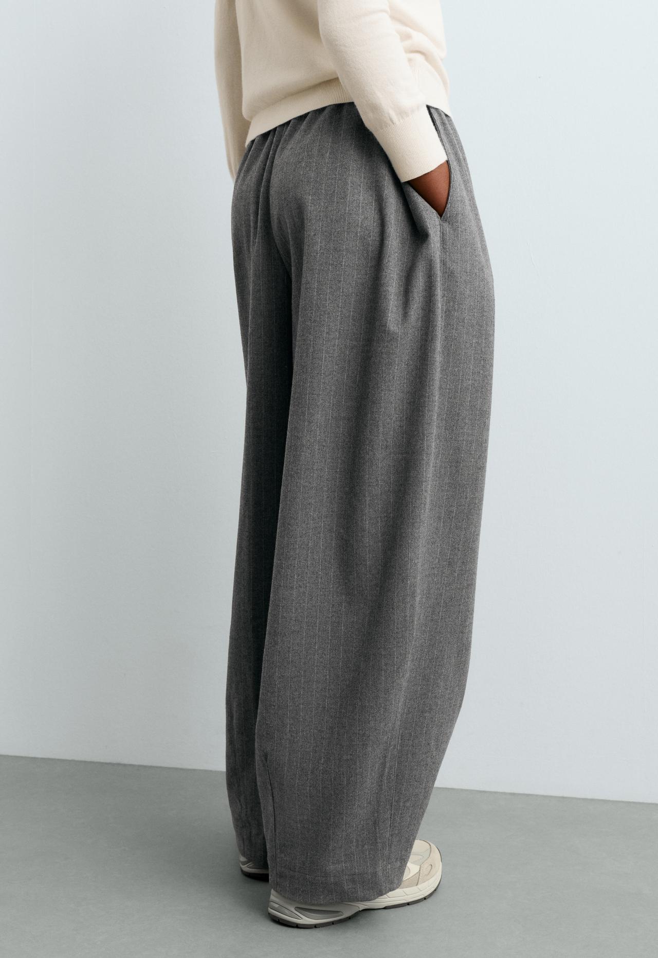 15% wool pinstripe balloon trousers — MID GREY
