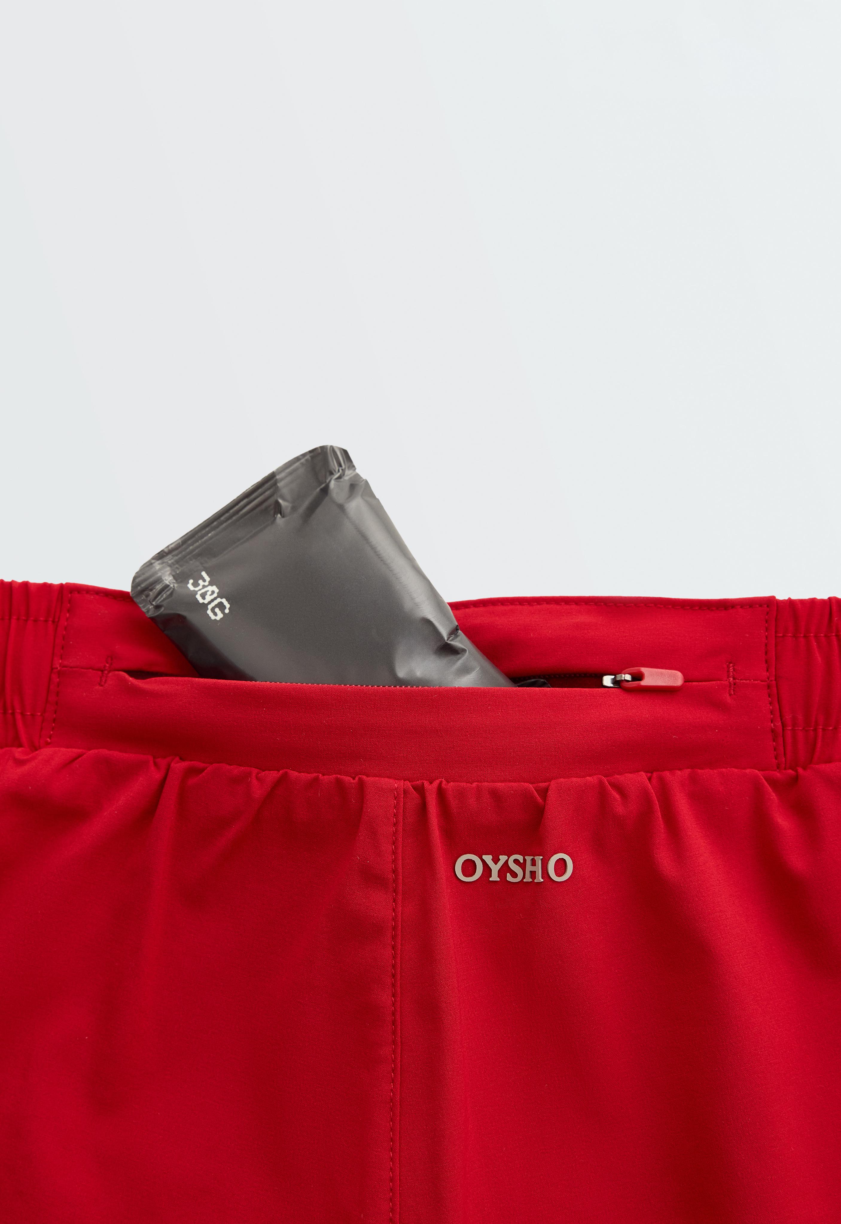 6cm low-rise technical shorts — STRONG RED