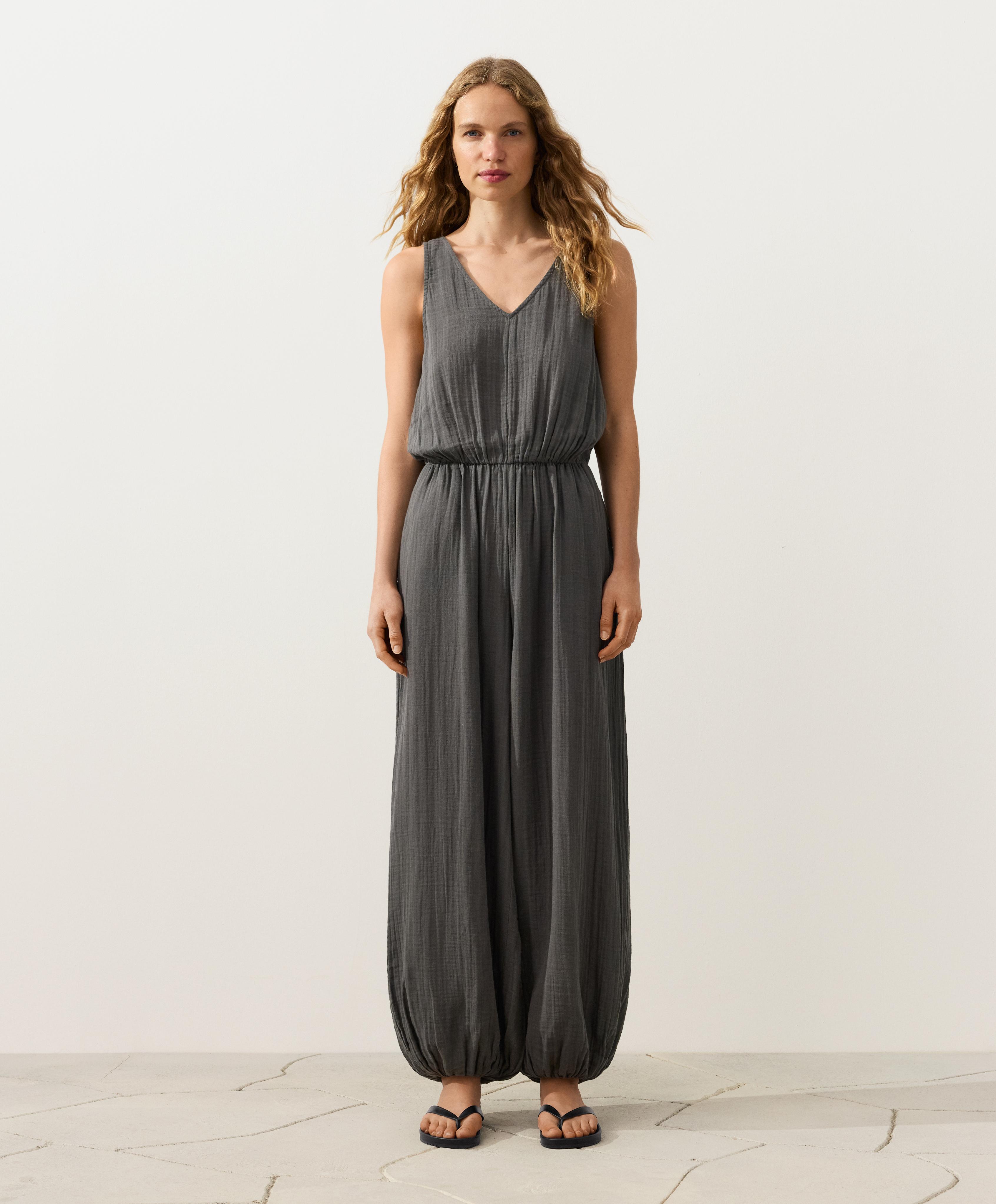 100% cotton crinkle long jumpsuit — ASPHALT