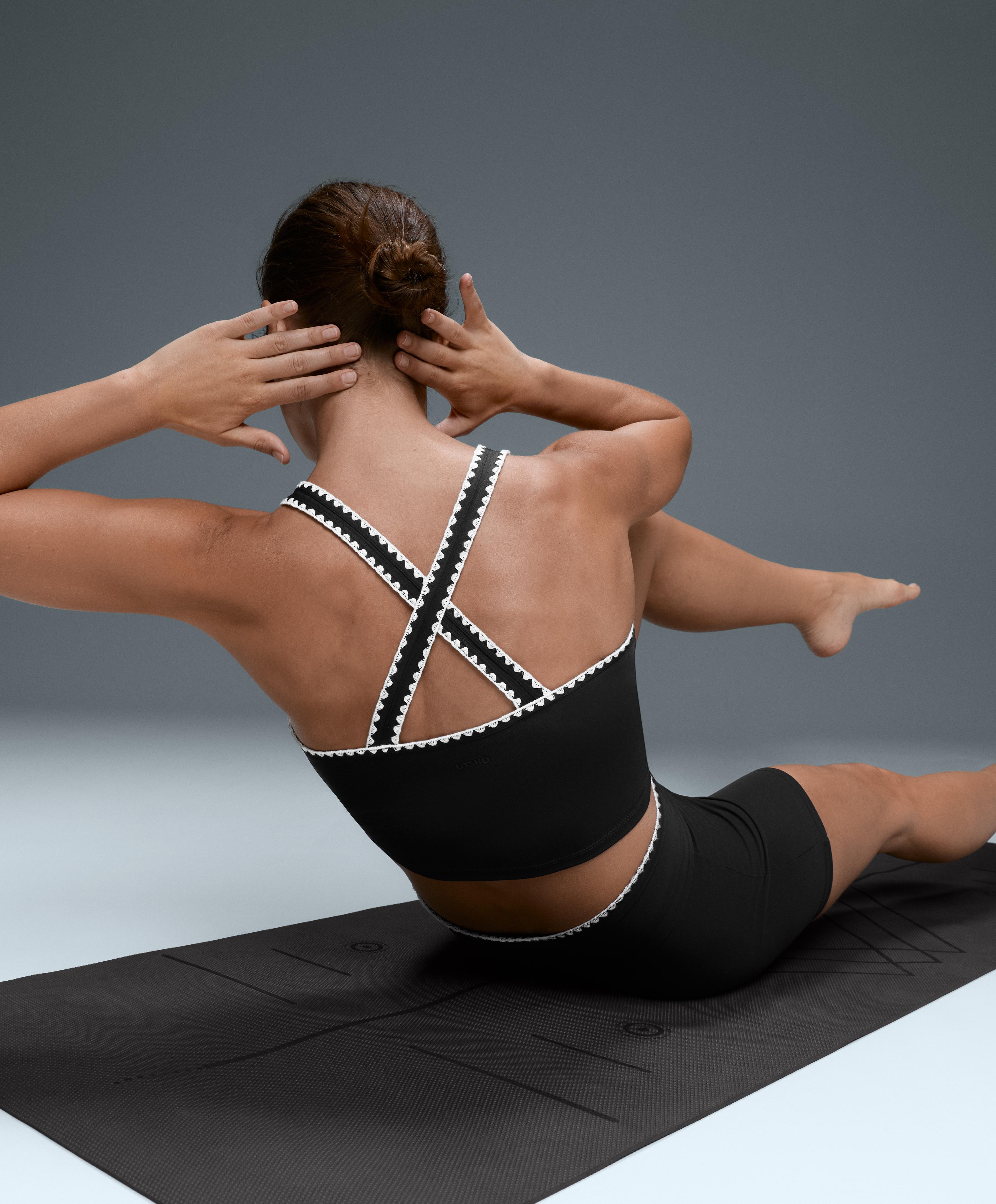 Comfortlux contrast stitch tank top — BLACK