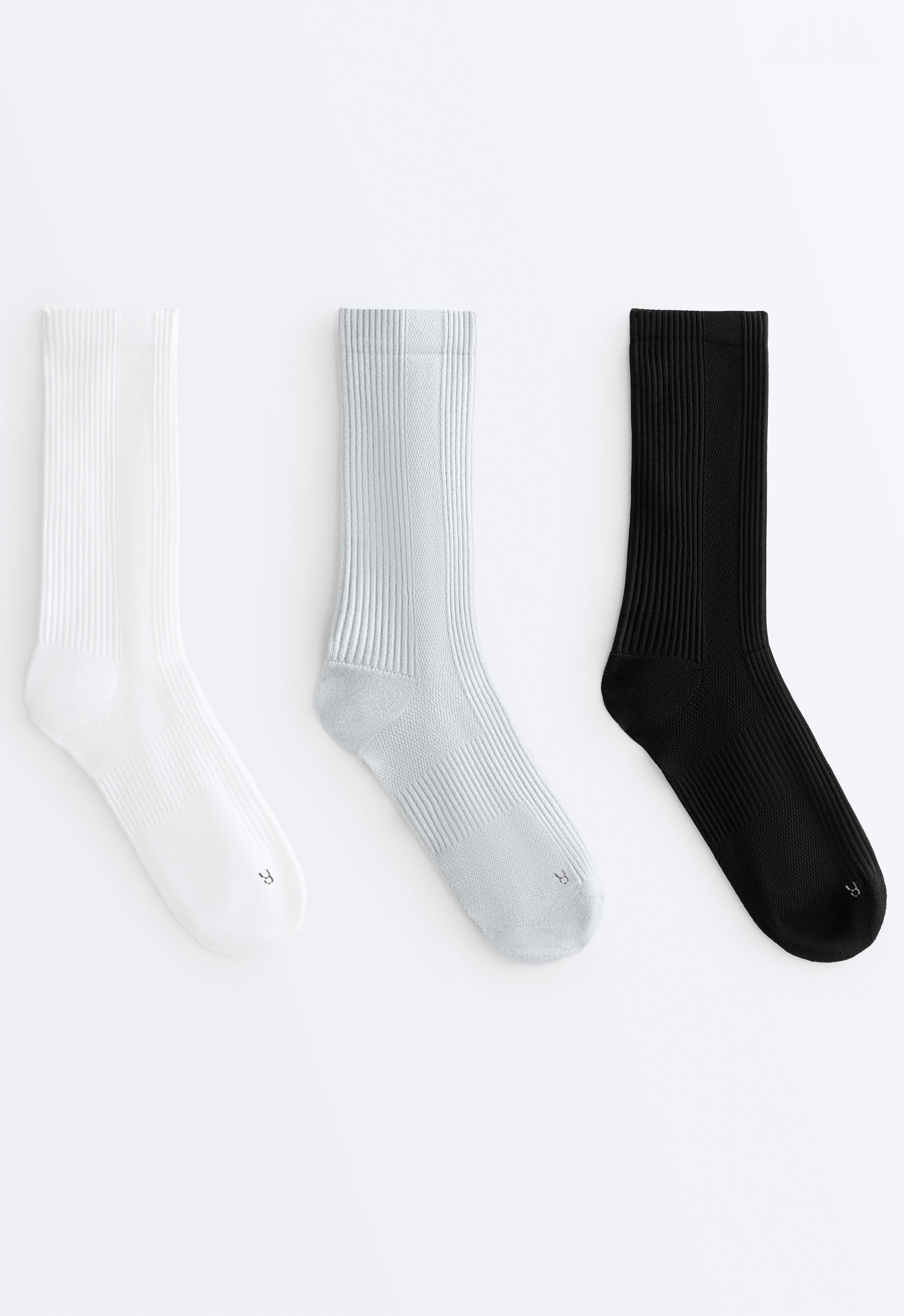 3 pairs of classic polyamide blend sports socks