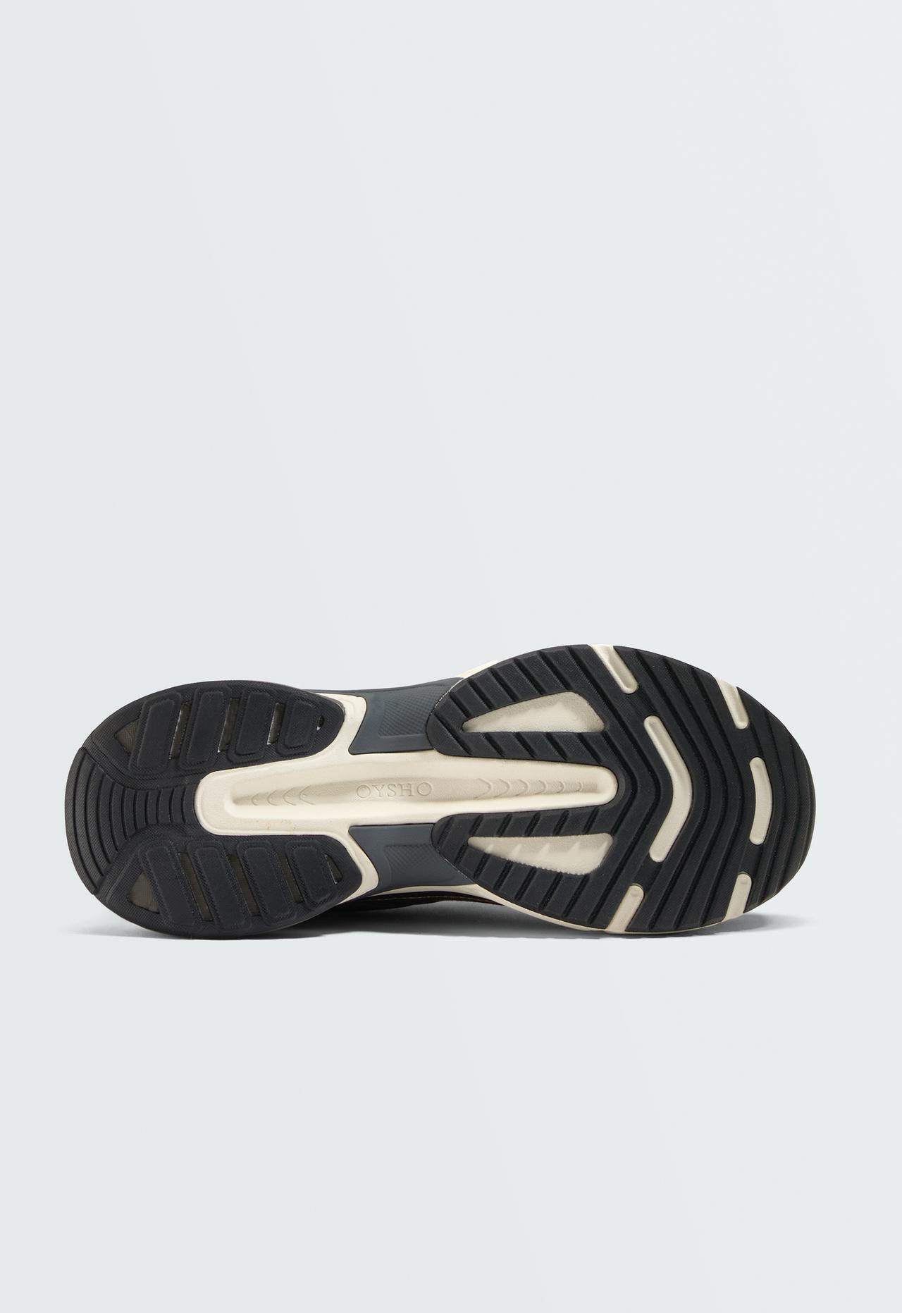 Freetime multi-panel trainers — BRONZE