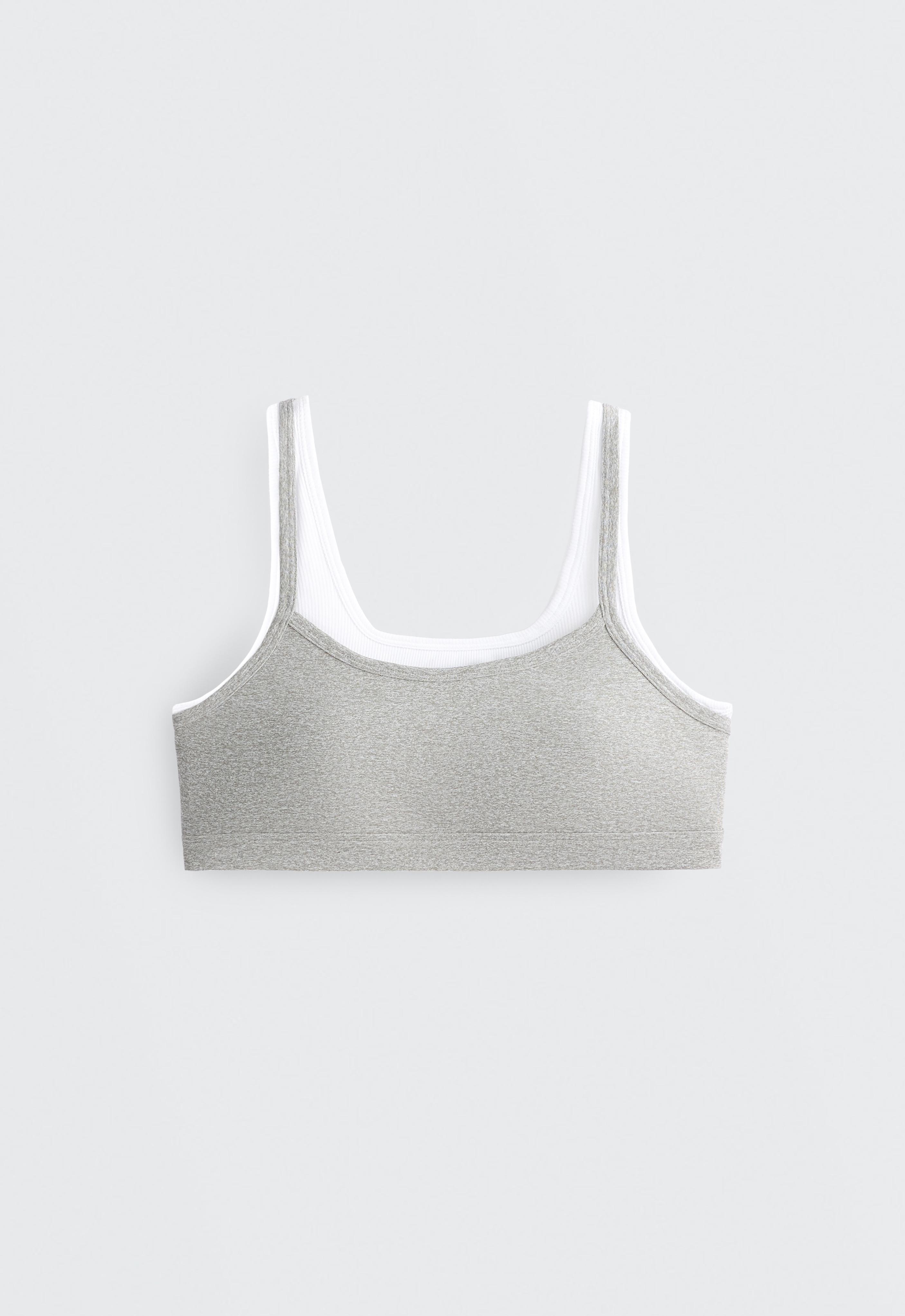 Medium-support ribbed heather sports bra with overlay — GREY MELANGE